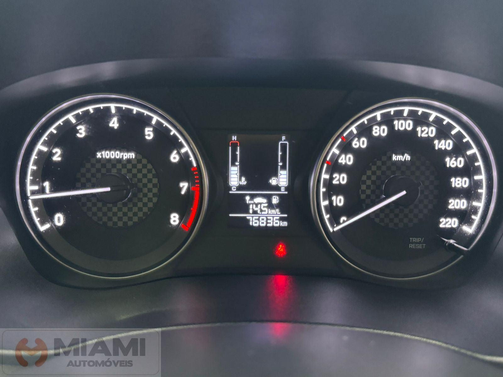 Foto número 461380 do veiculo