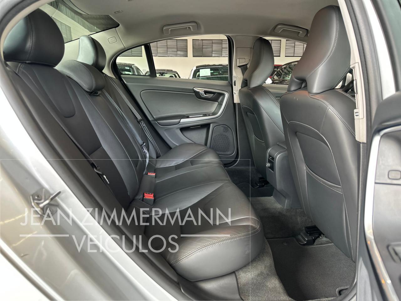 Foto número 477367 do veiculo