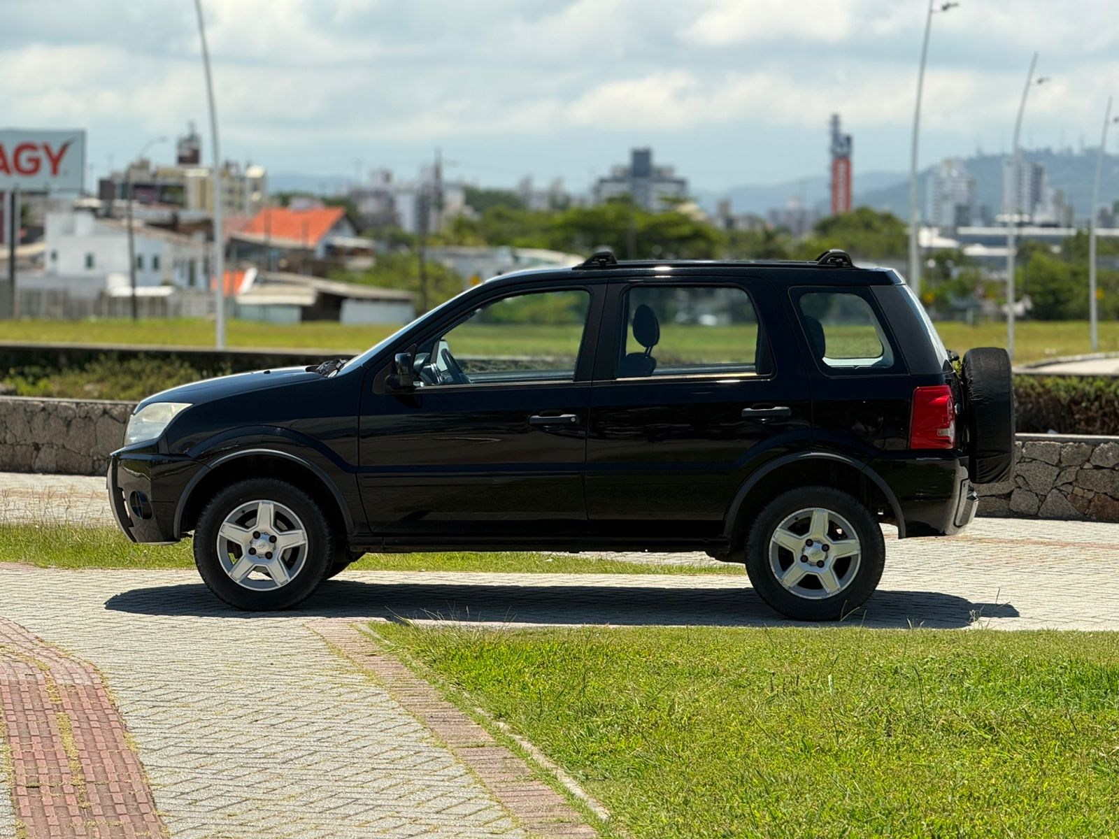 Foto número 497168 do veiculo