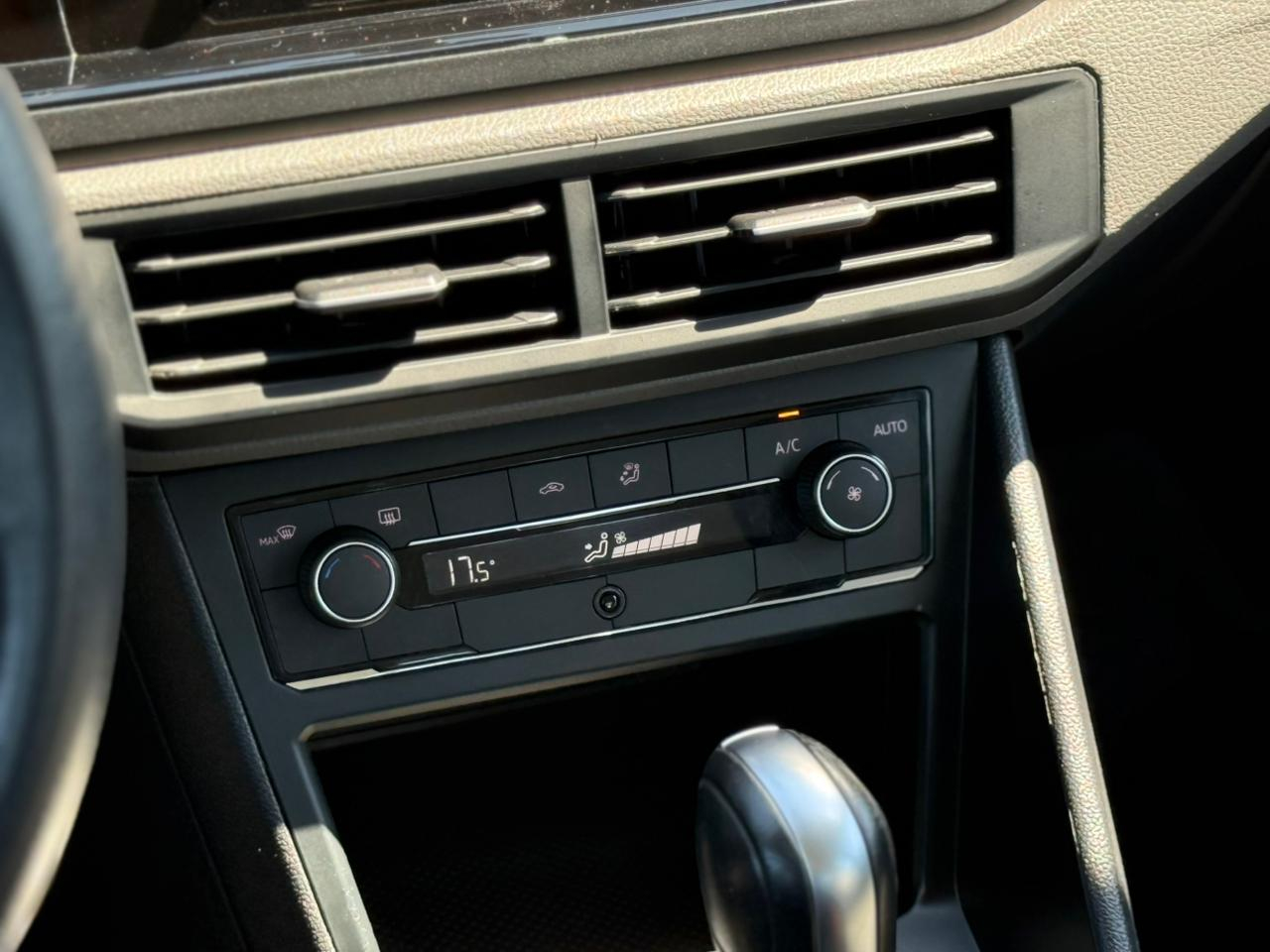 Foto número 496833 do veiculo