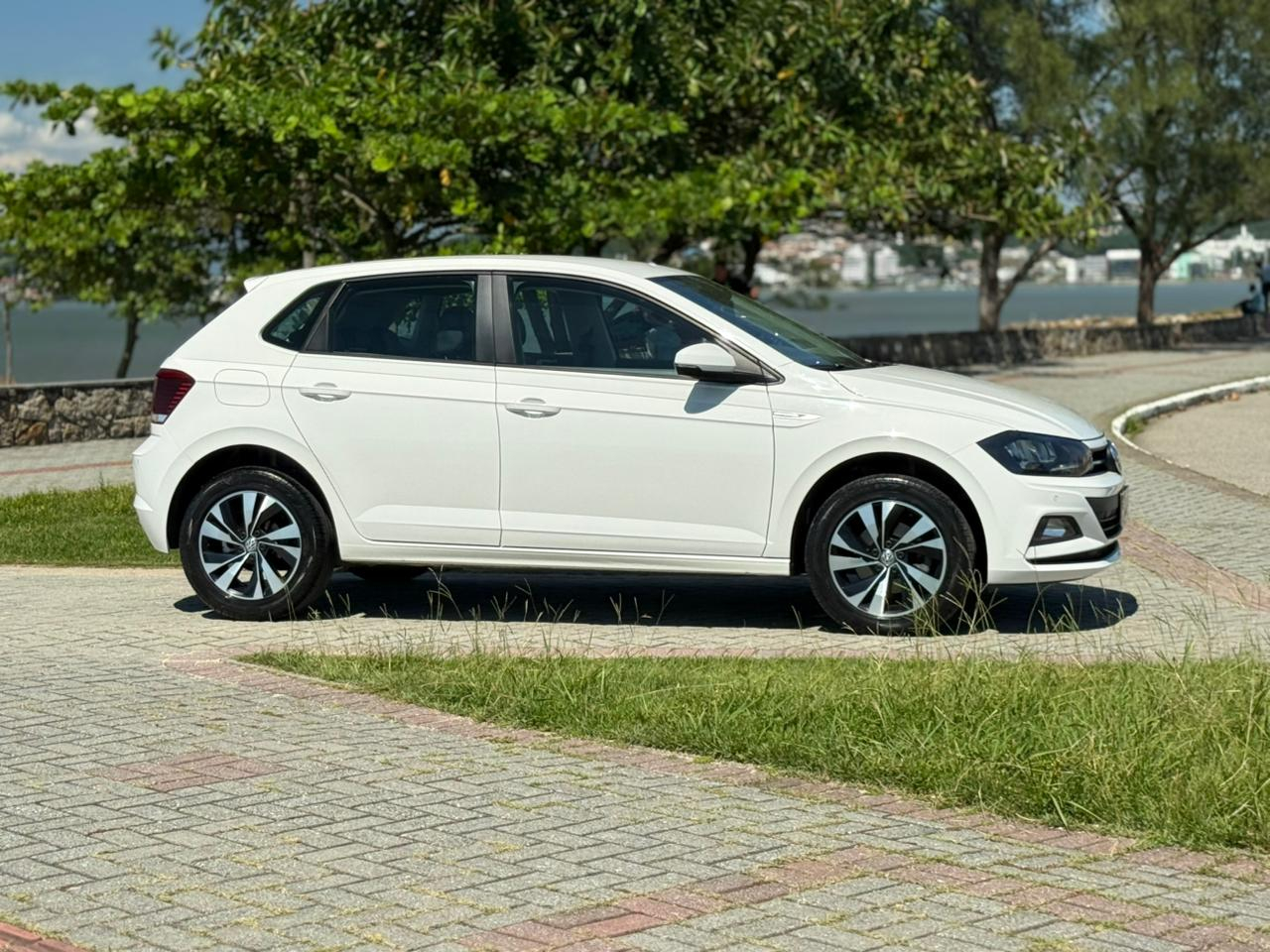 Foto número 496824 do veiculo