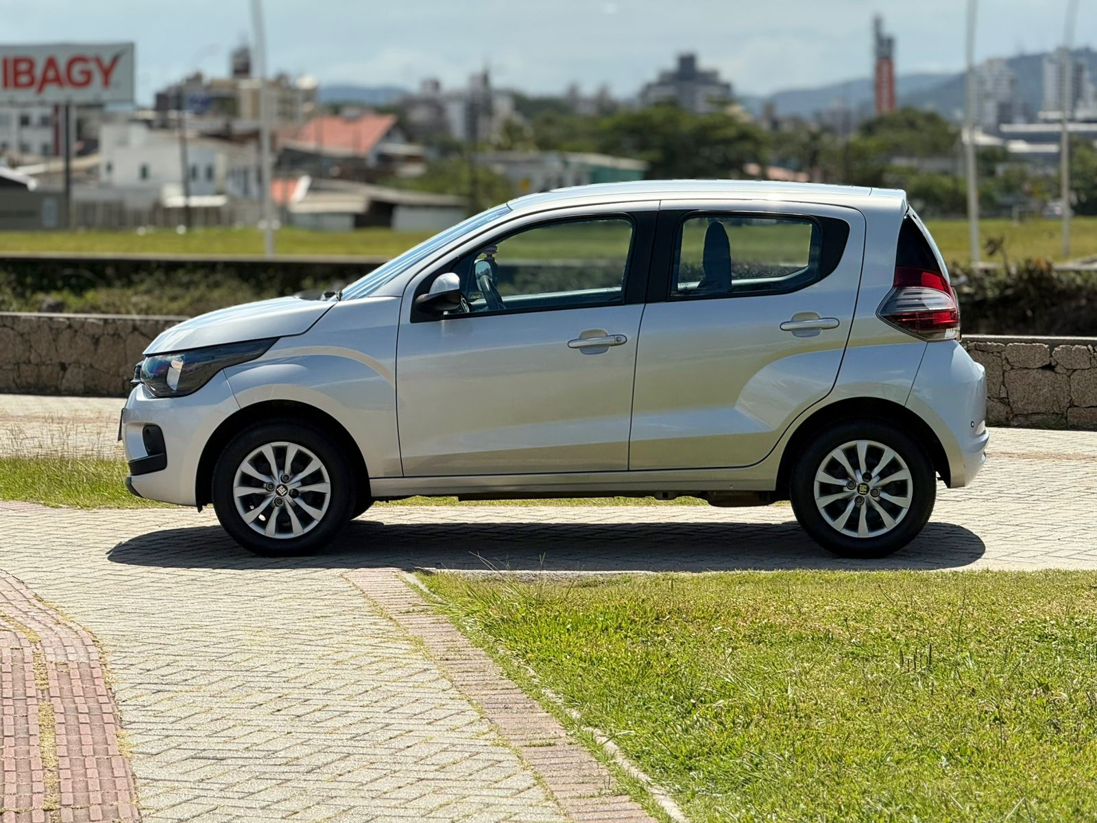 Foto número 497181 do veiculo