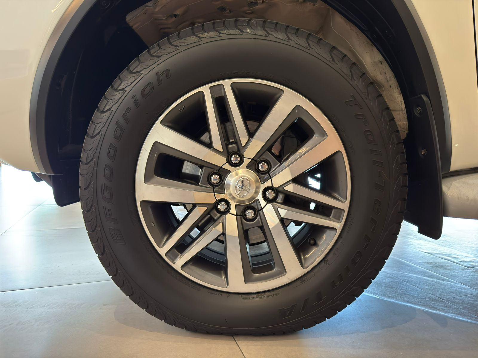 Foto número 498219 do veiculo