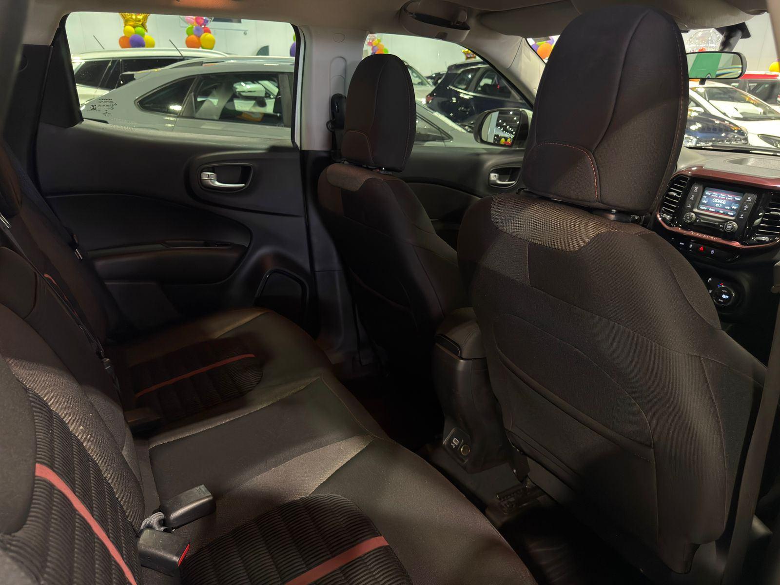 Foto número 517047 do veiculo