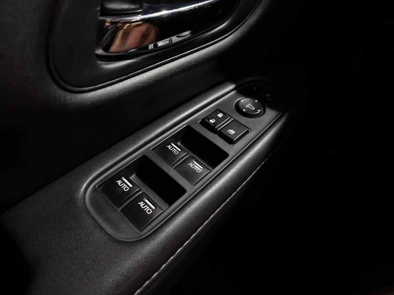 Foto número 515782 do veiculo