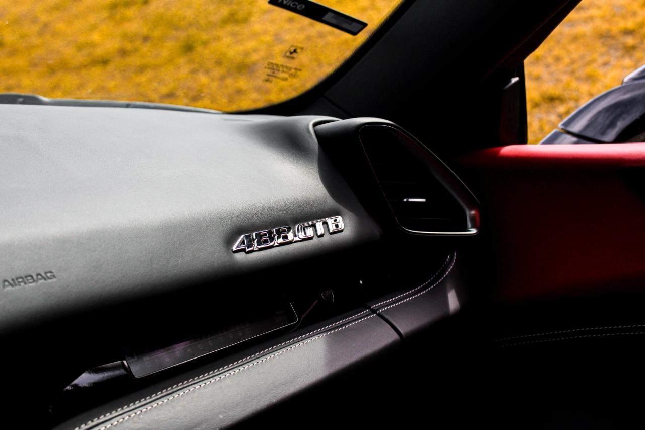 Foto número 501842 do veiculo