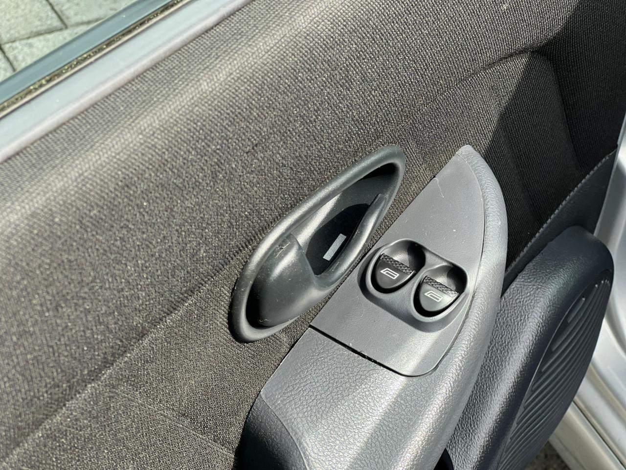 Foto número 526684 do veiculo