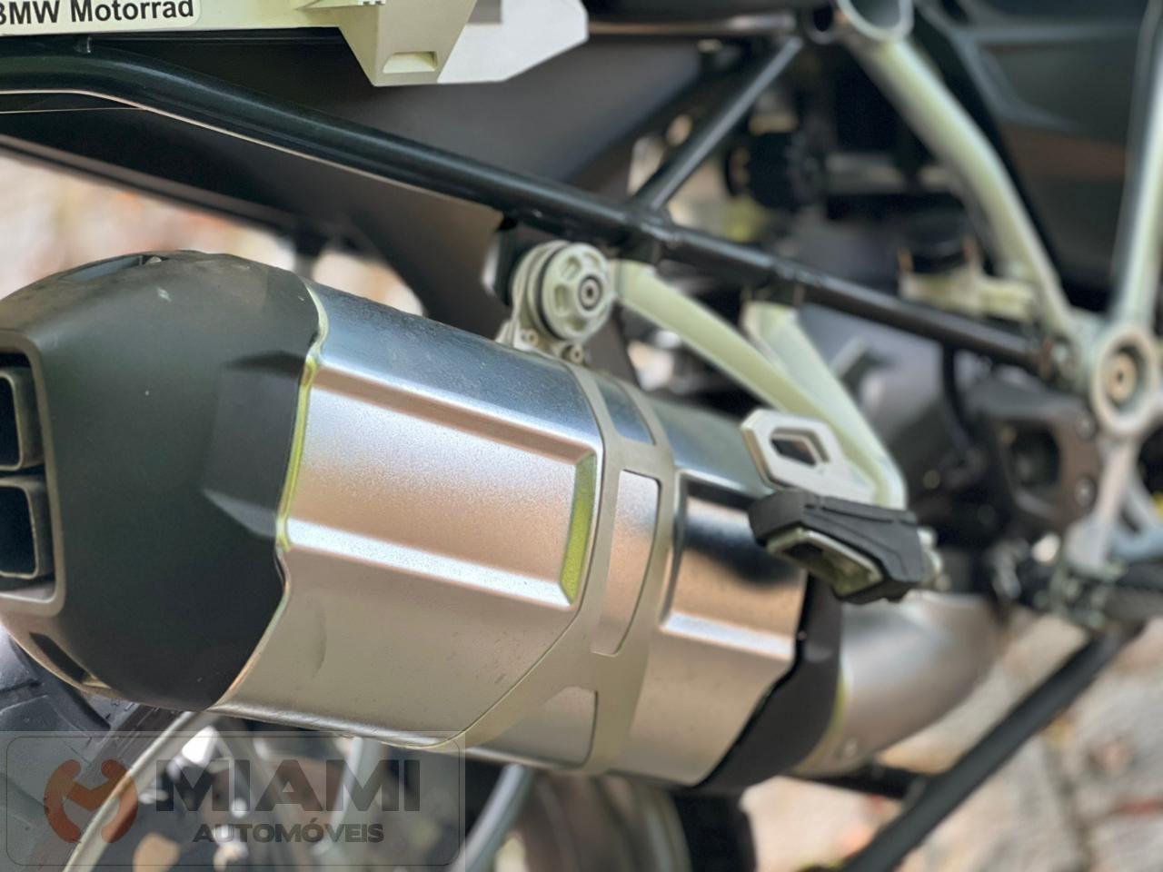 Foto número 525696 do veiculo