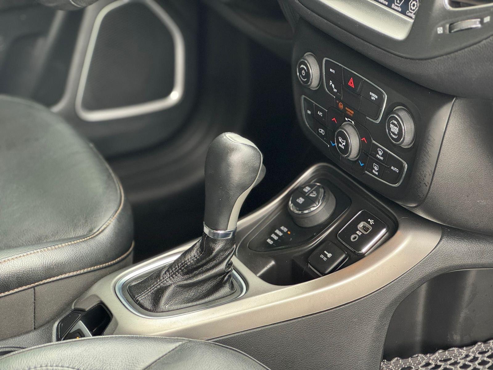 Foto número 530369 do veiculo