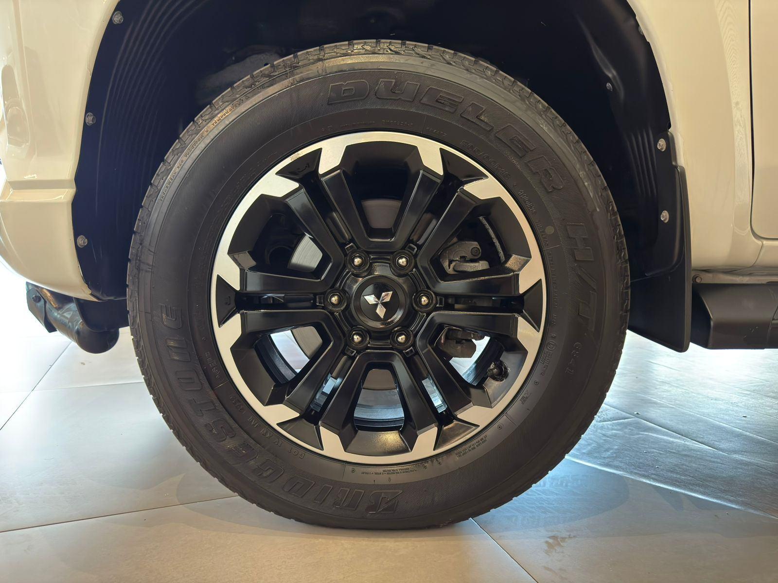 Foto número 530100 do veiculo