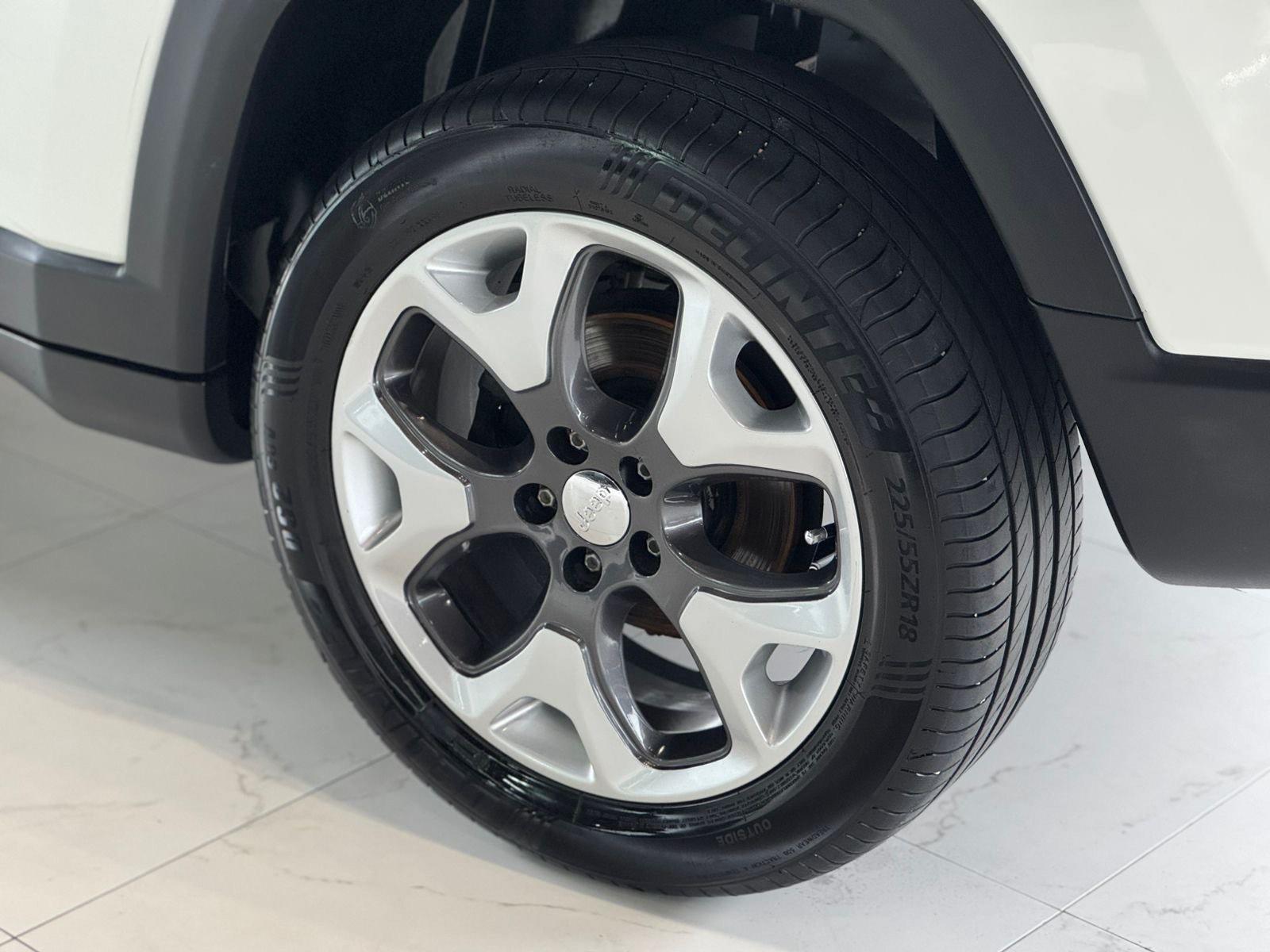 Foto número 530376 do veiculo