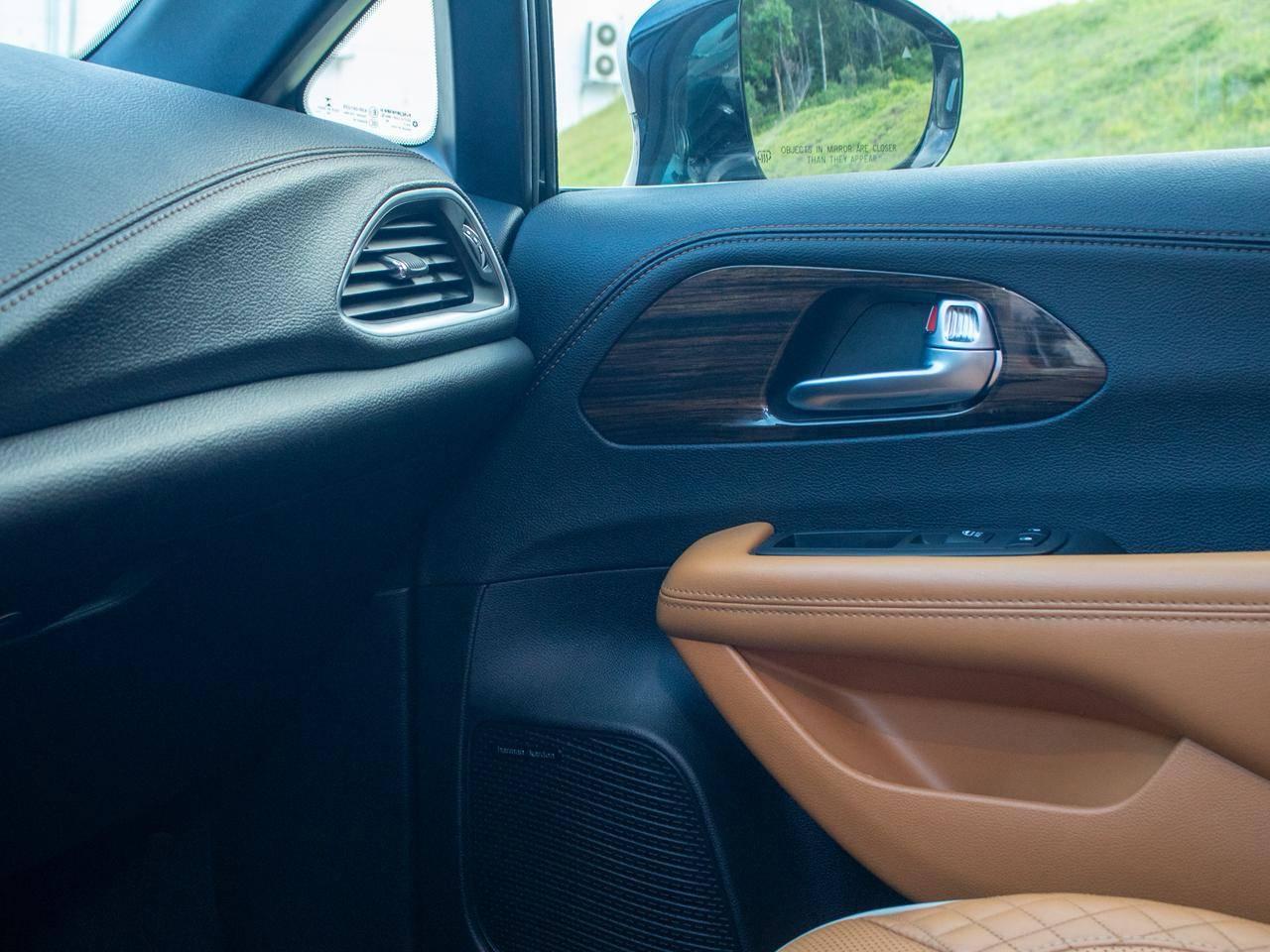 Foto número 525905 do veiculo