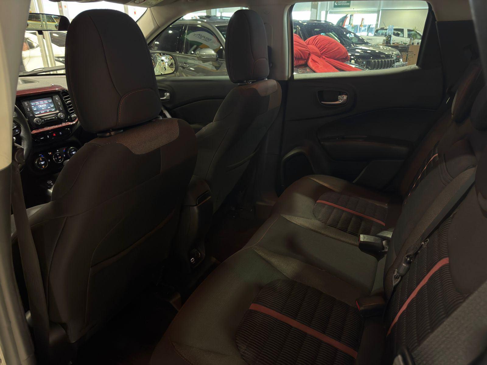 Foto número 517046 do veiculo