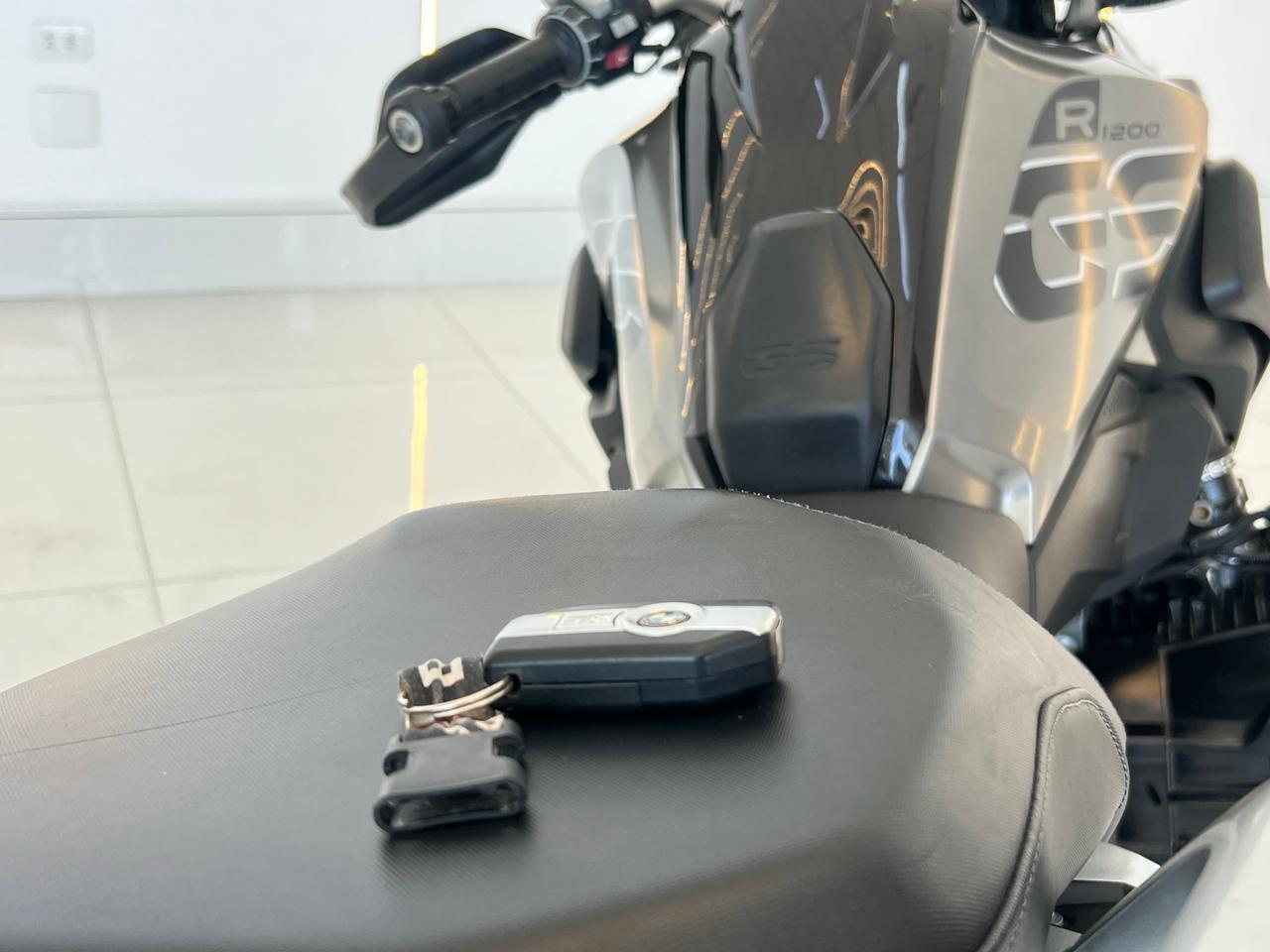 Foto número 490229 do veiculo