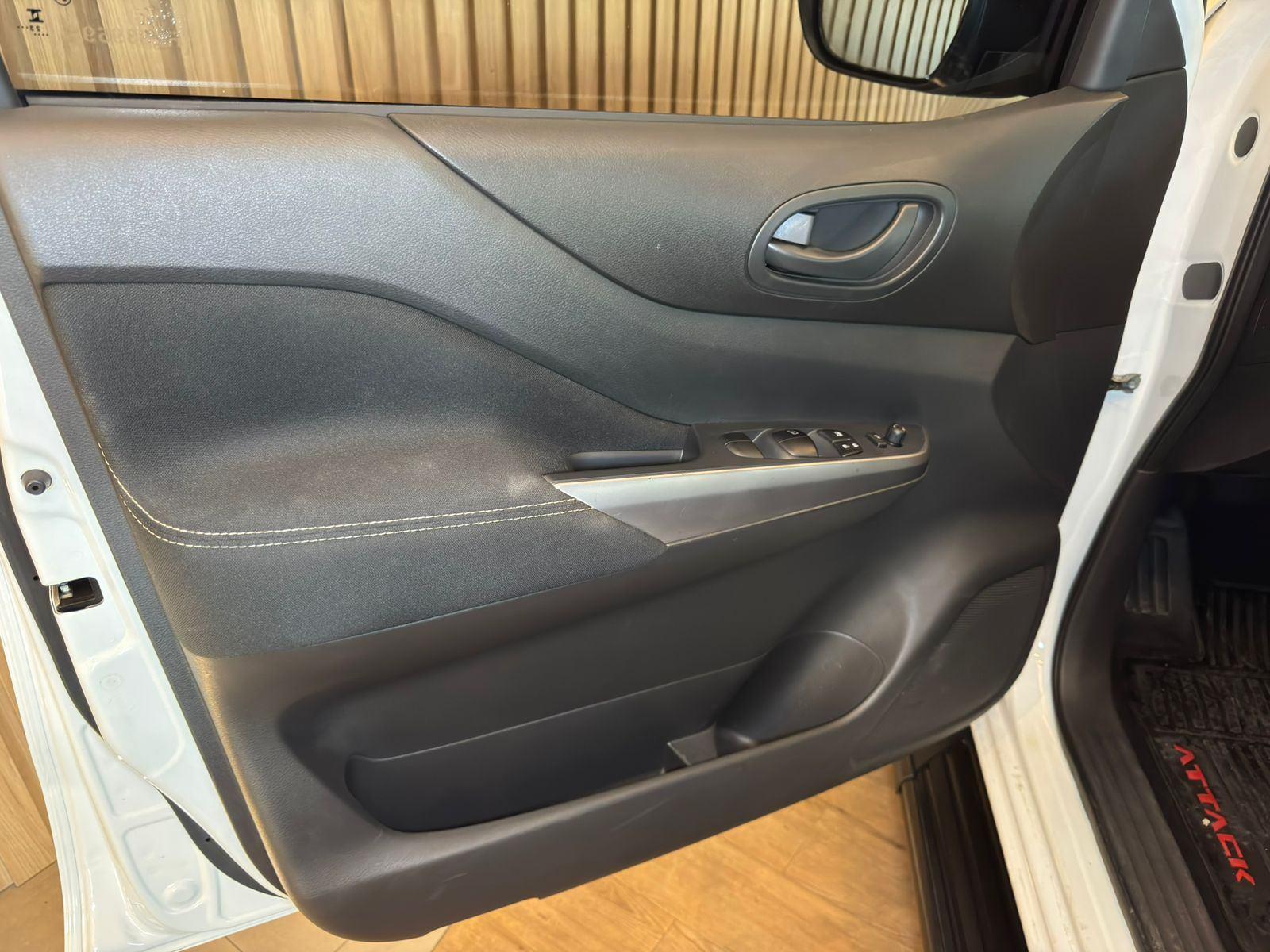 Foto número 498109 do veiculo