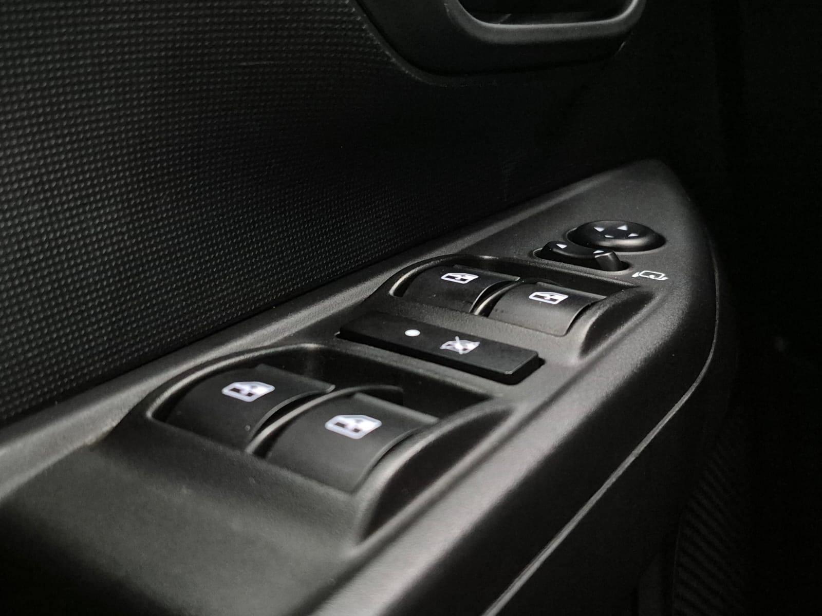 Foto número 493944 do veiculo