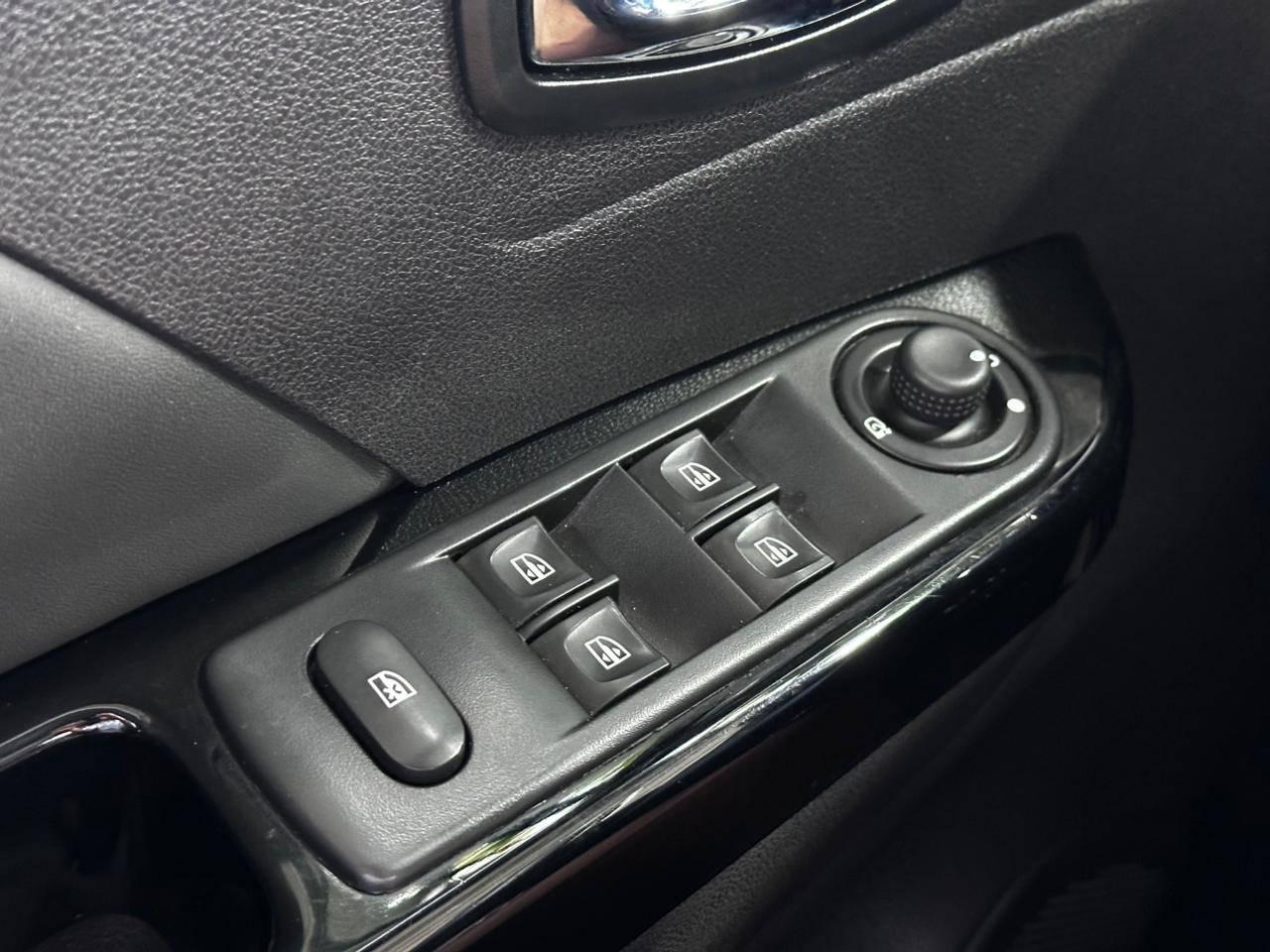 Foto número 532381 do veiculo