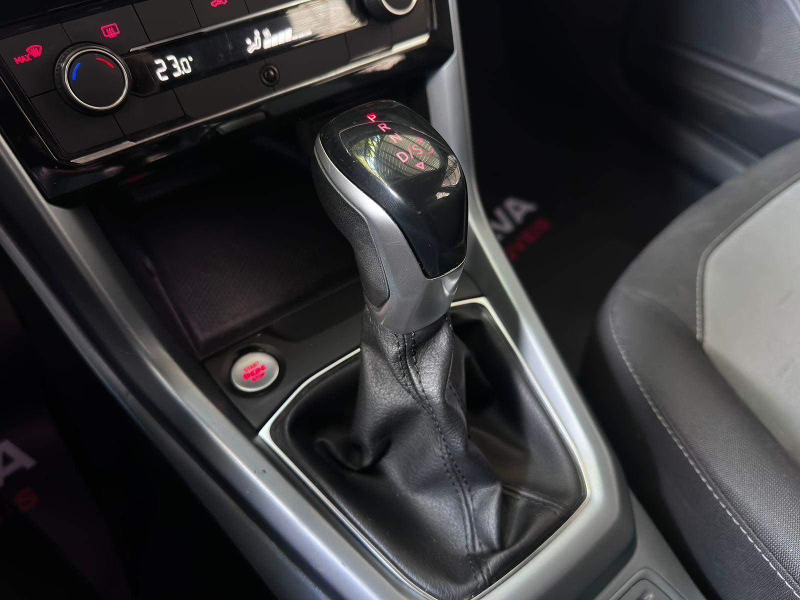 Foto número 528860 do veiculo