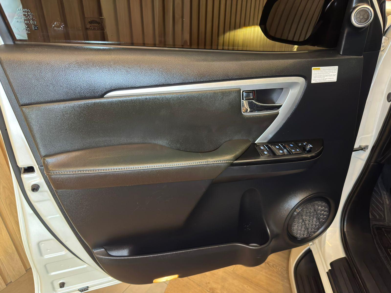 Foto número 512810 do veiculo