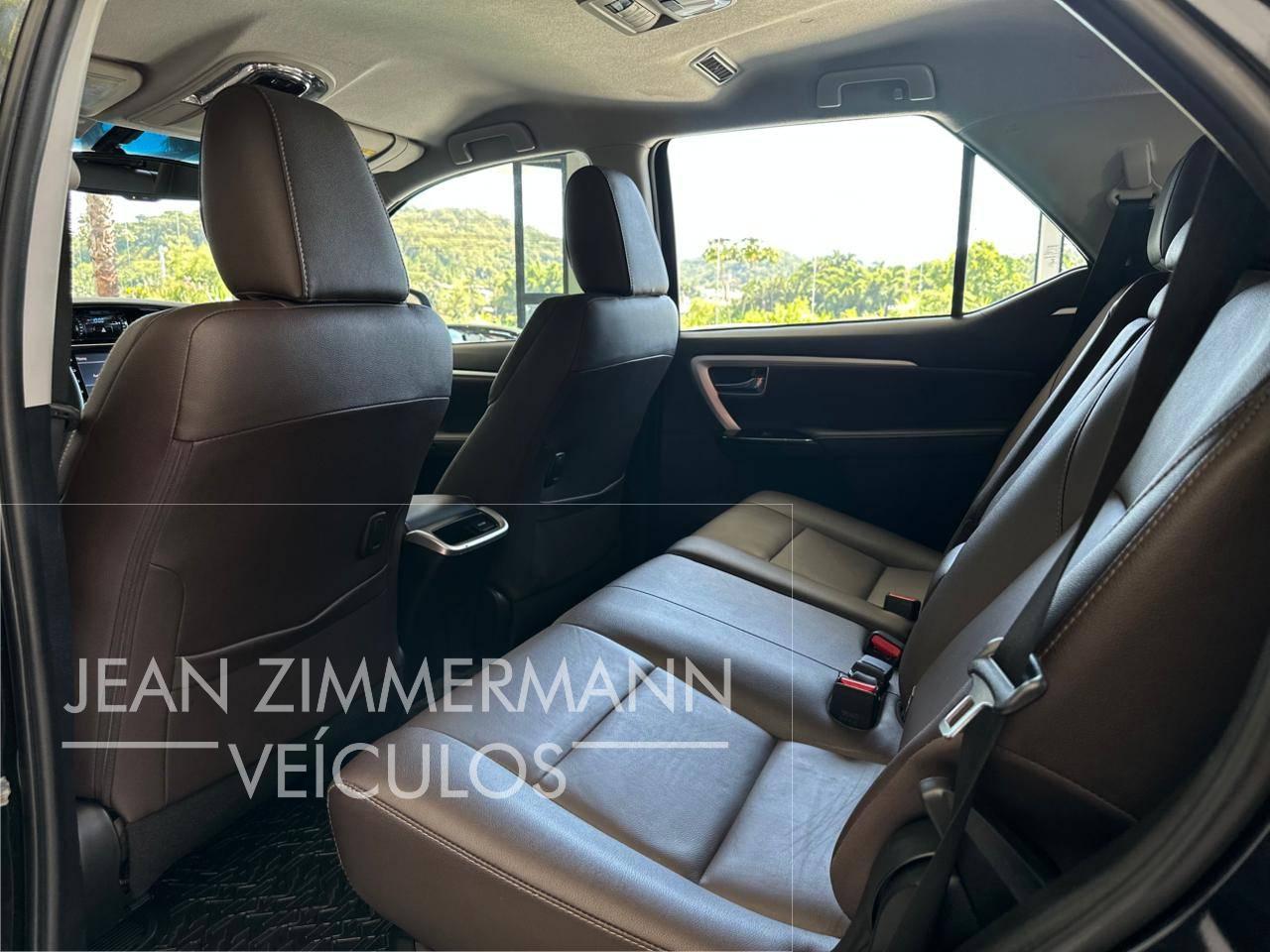 Foto número 517635 do veiculo