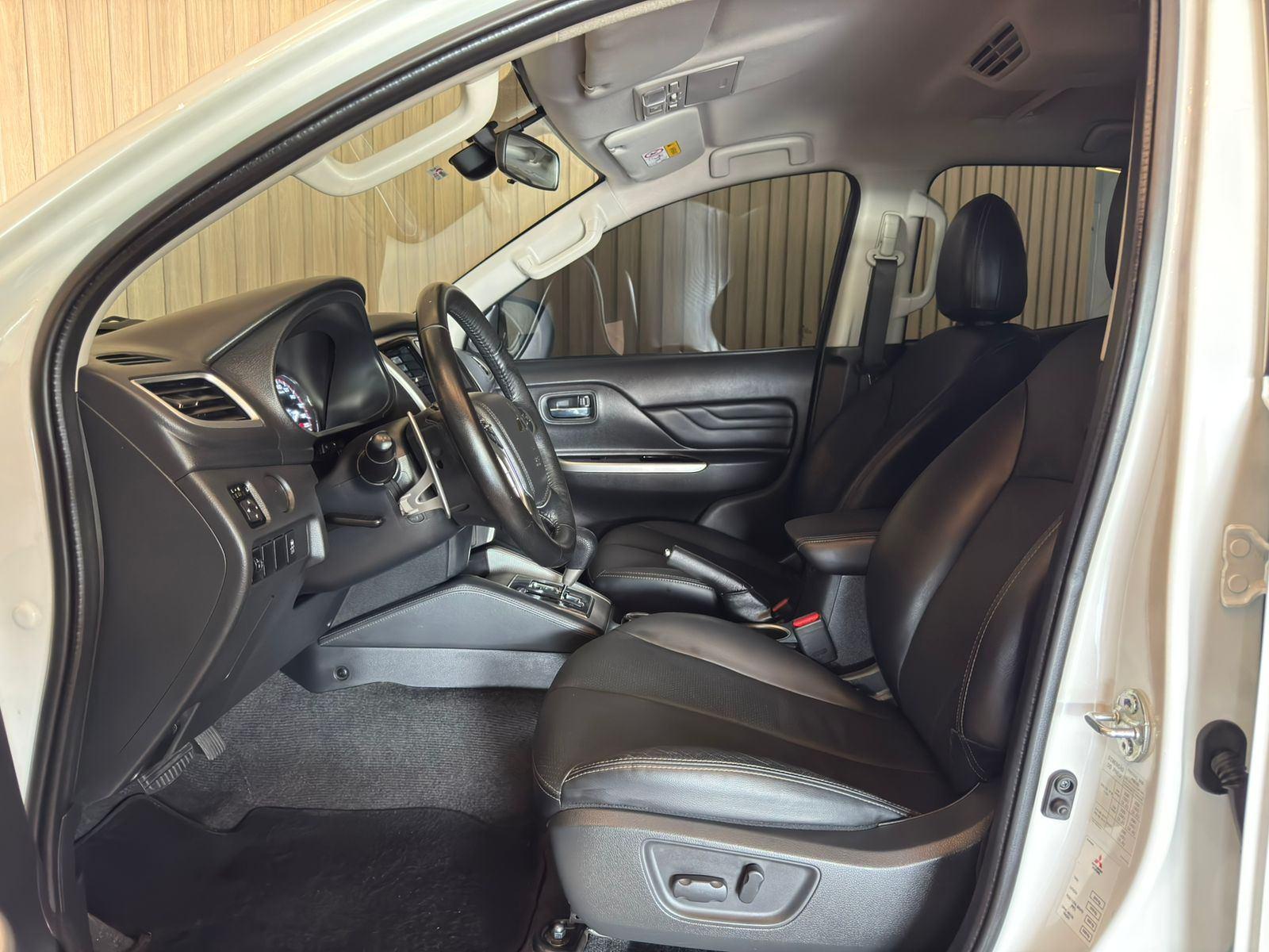 Foto número 530086 do veiculo