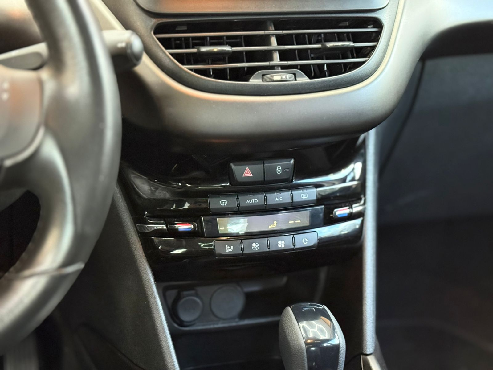 Foto número 556925 do veiculo