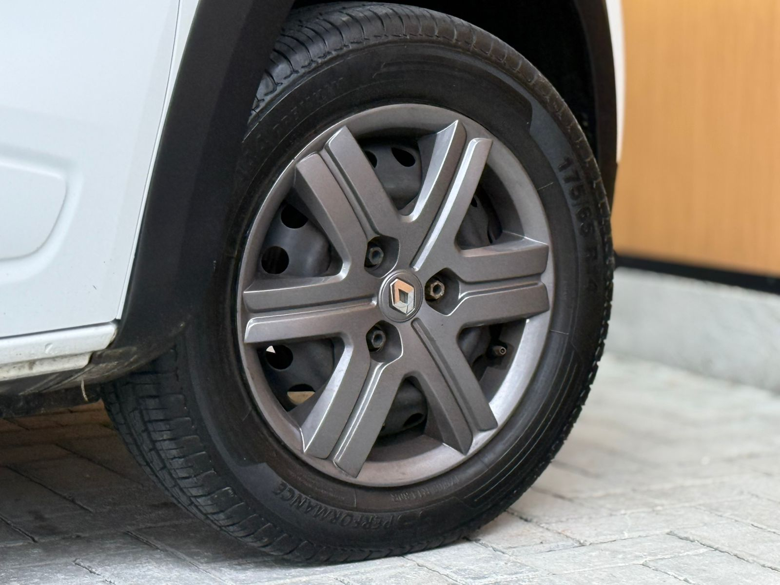 Foto número 582192 do veiculo