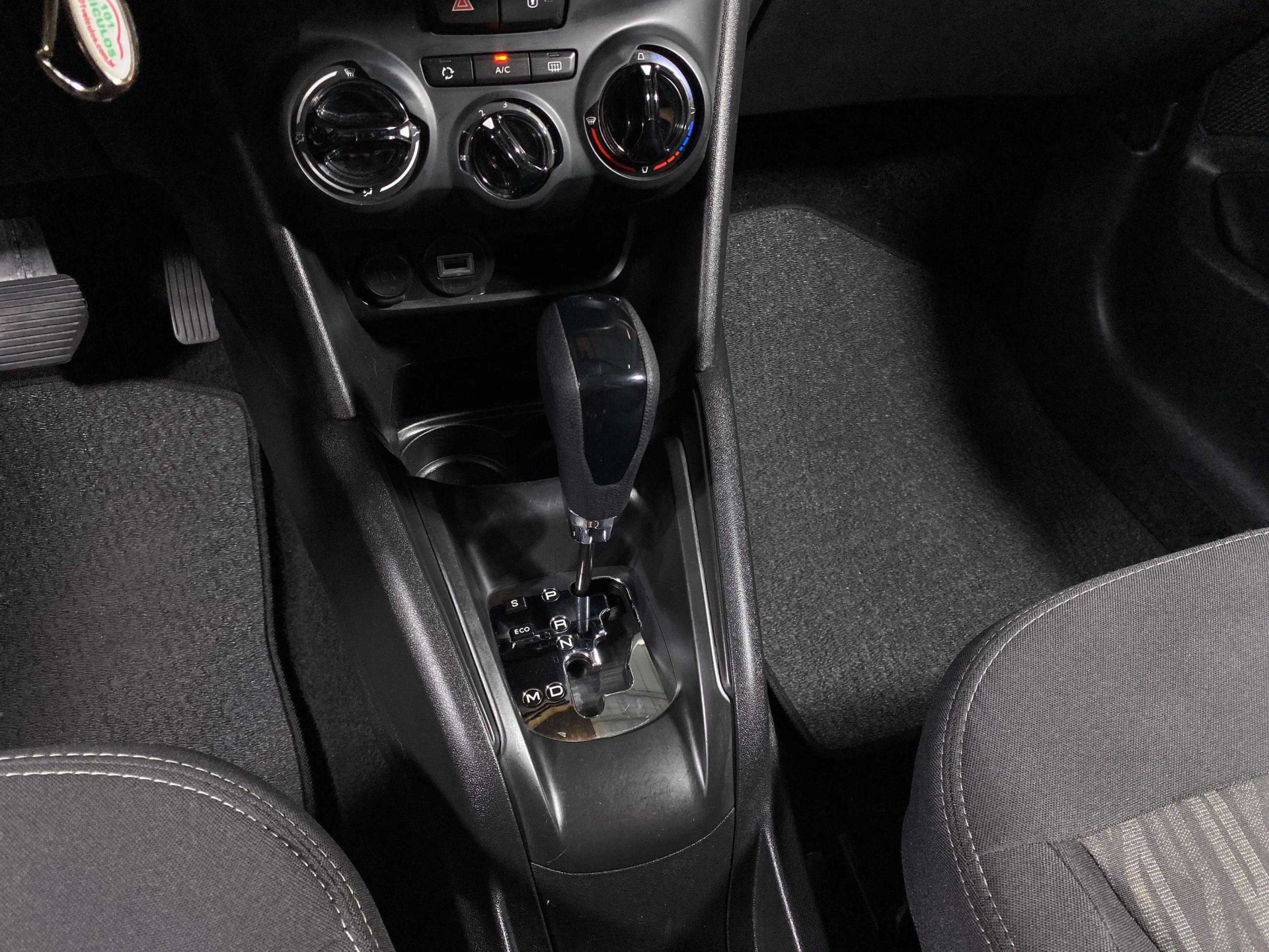 Foto número 546528 do veiculo