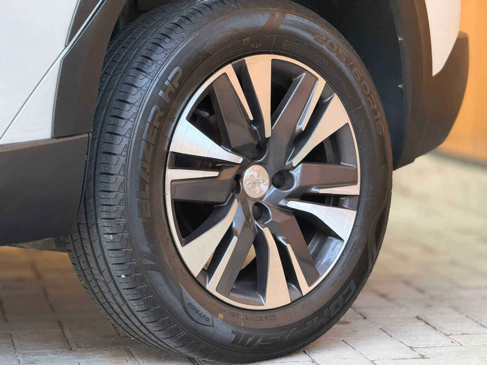 Foto número 556917 do veiculo