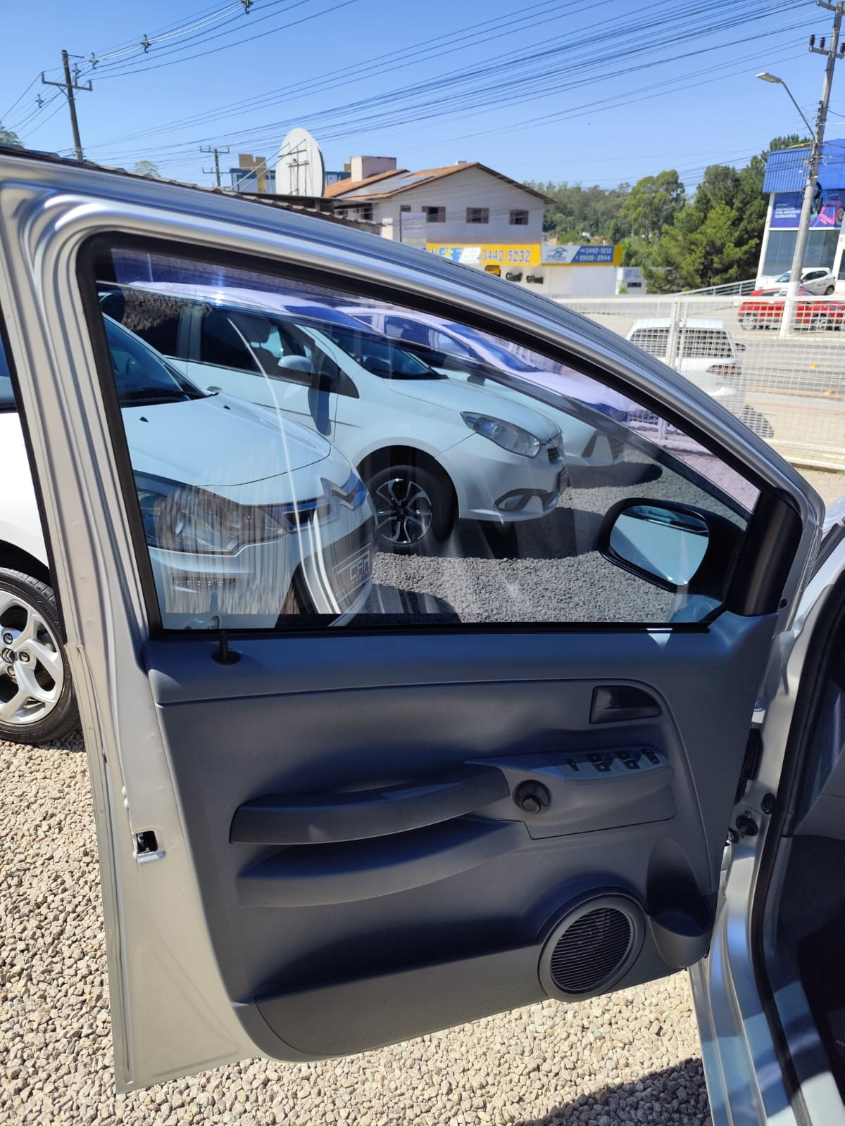 Foto número 590738 do veiculo