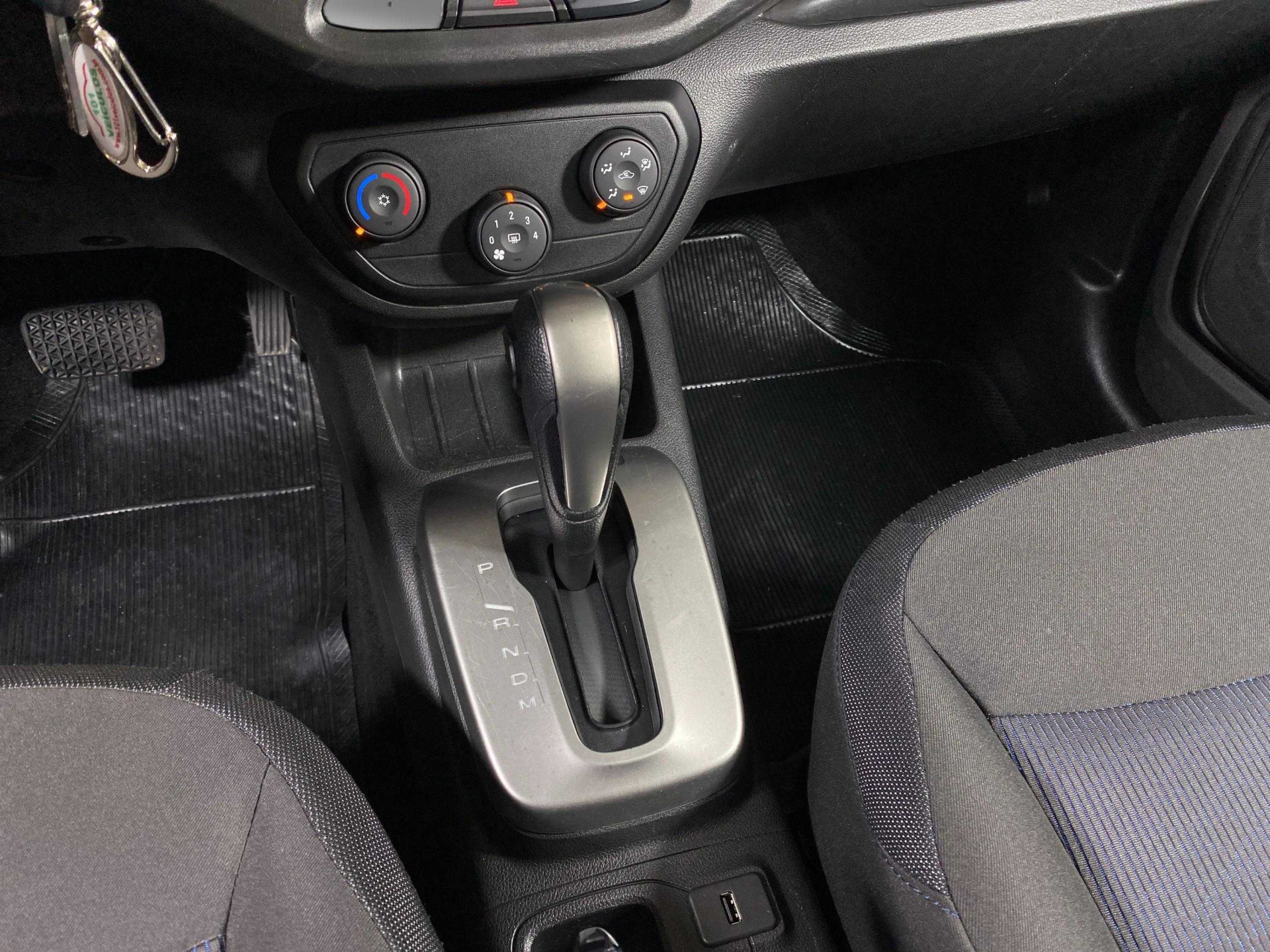 Foto número 560409 do veiculo