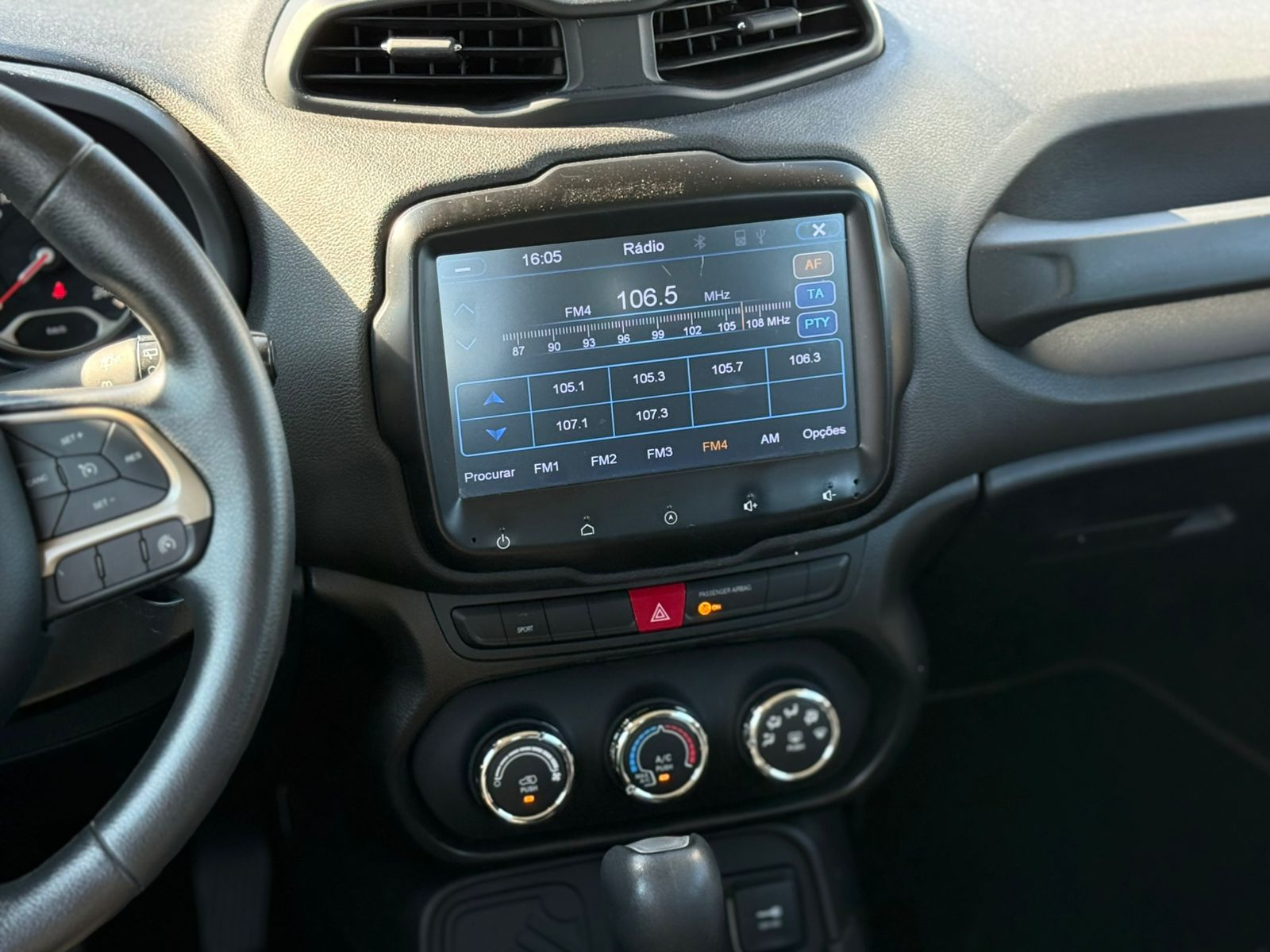 Foto número 549948 do veiculo