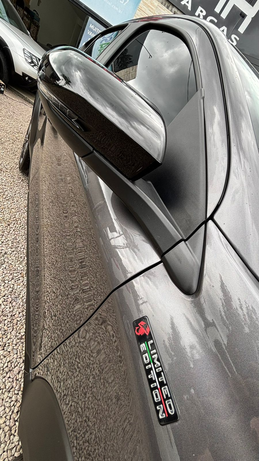 Foto número 591265 do veiculo