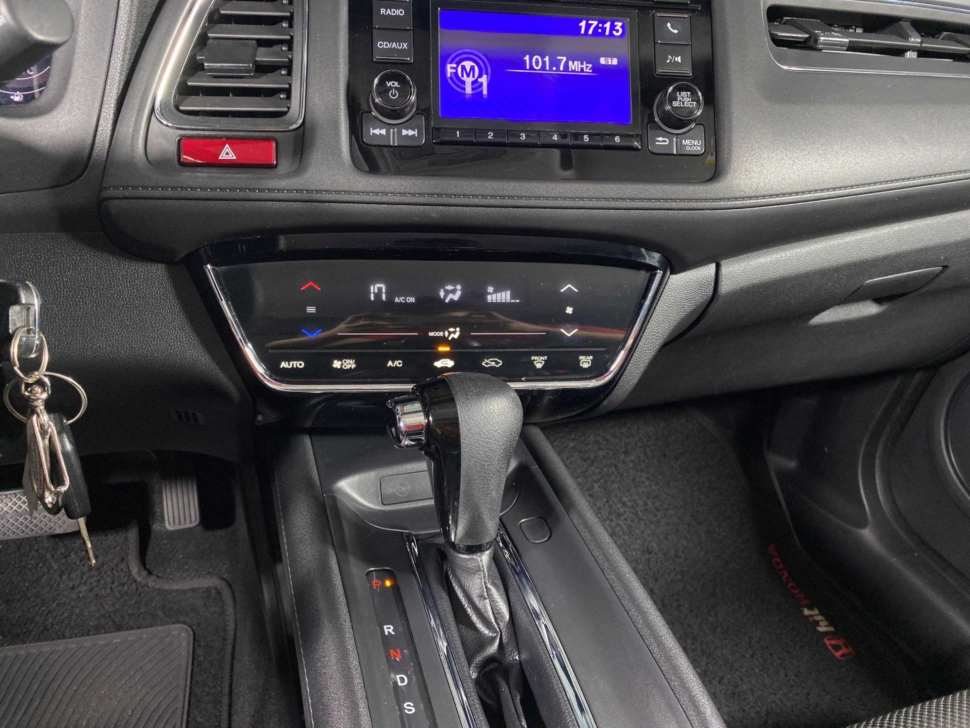 Foto número 585376 do veiculo