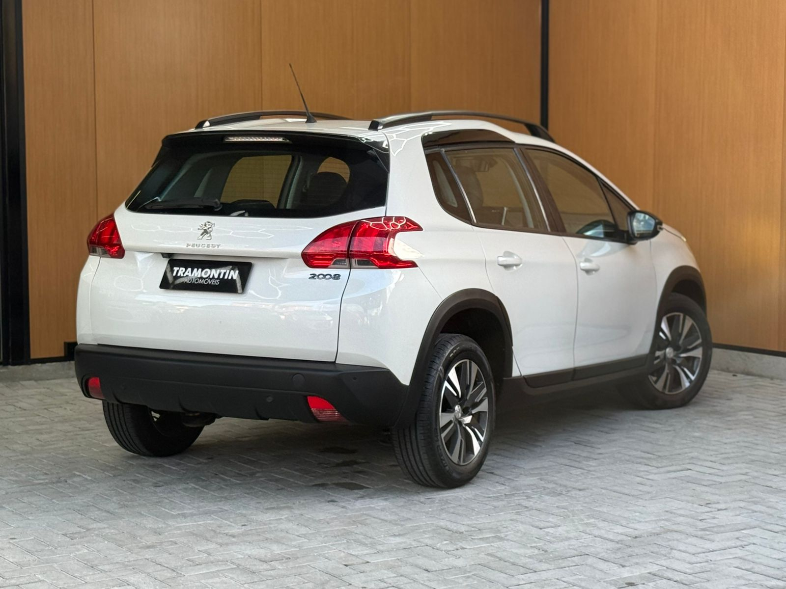 Foto número 556914 do veiculo