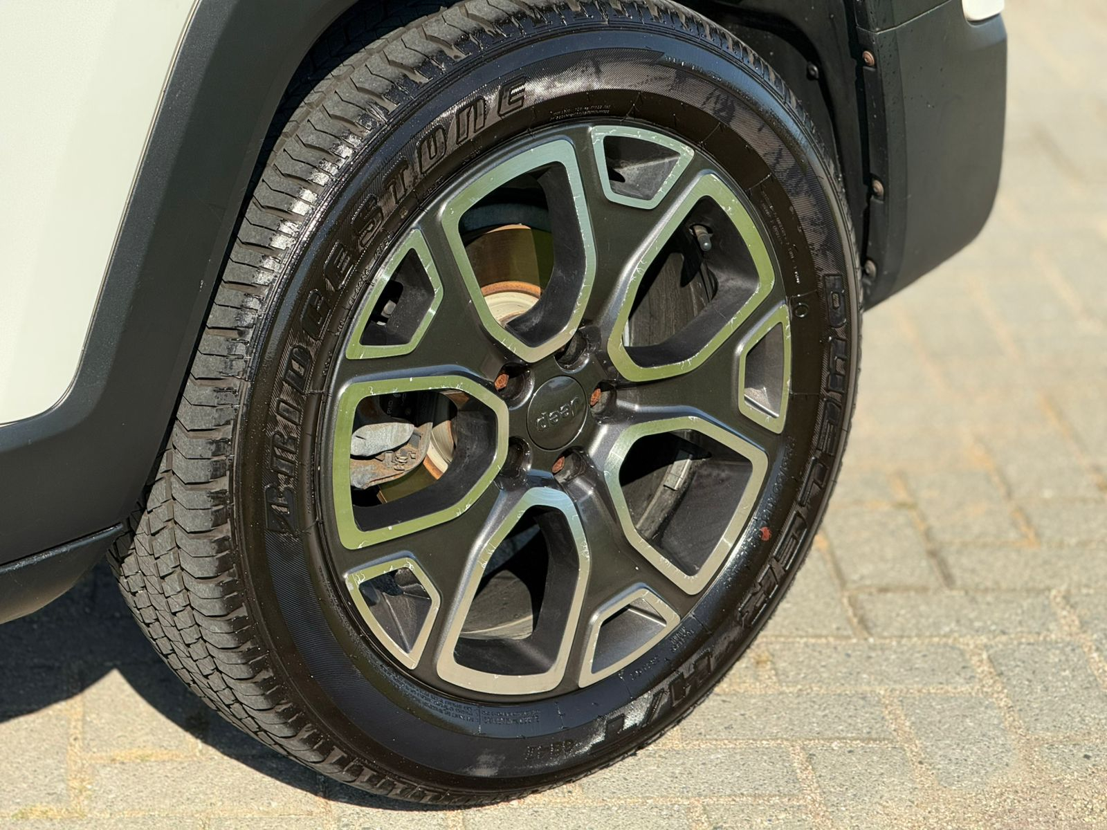 Foto número 549944 do veiculo