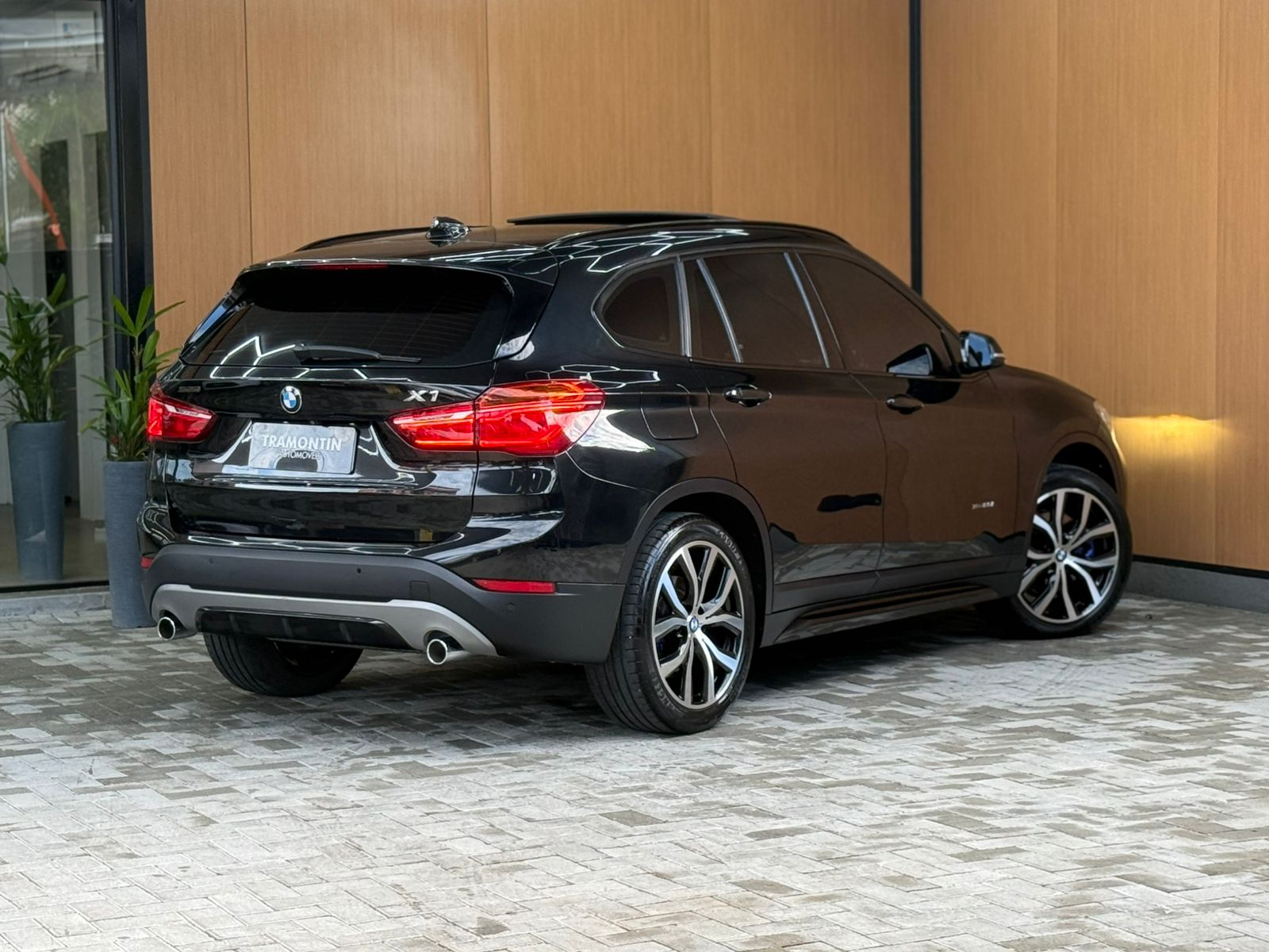 Foto número 558339 do veiculo