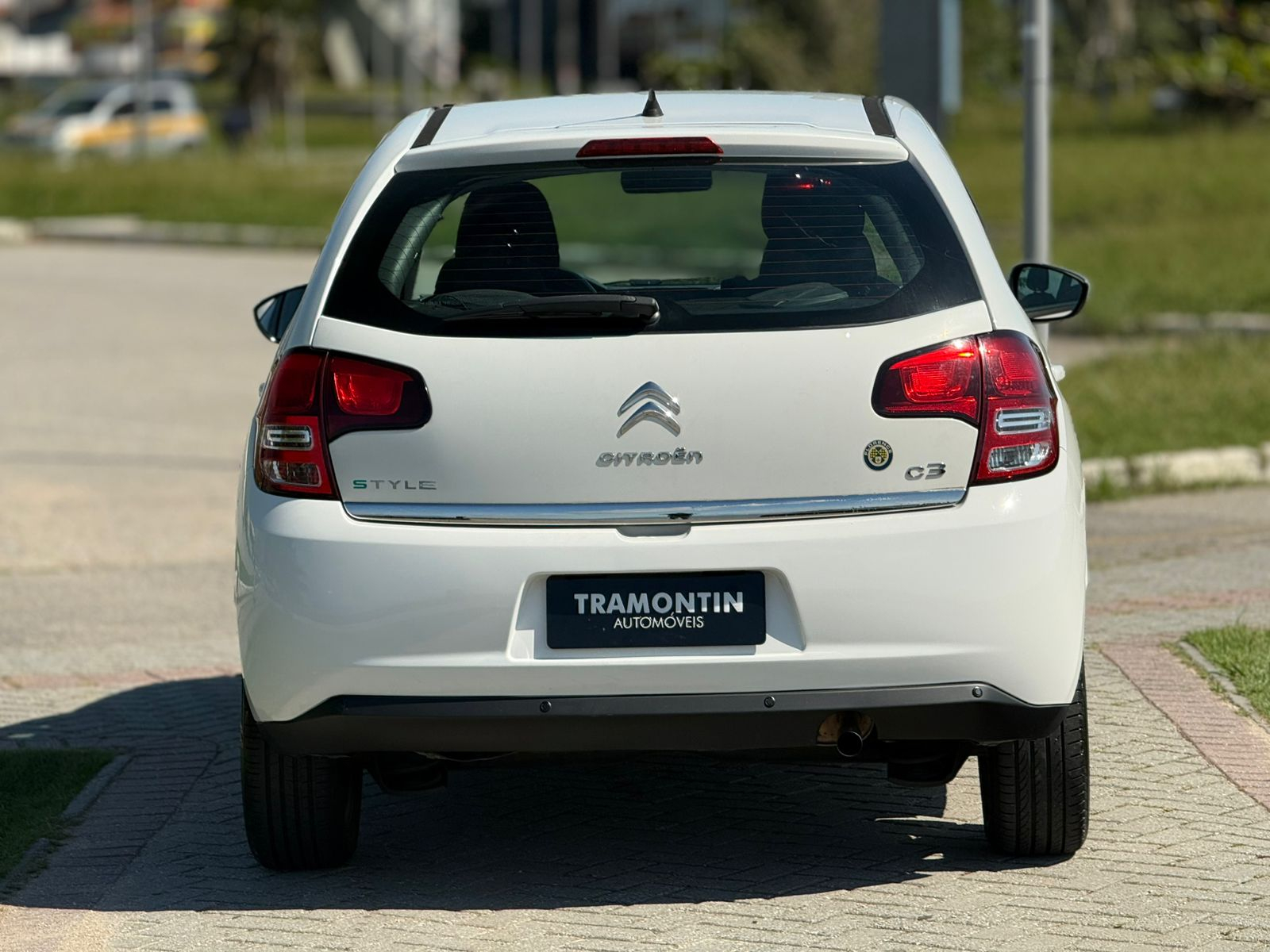 Foto número 550863 do veiculo