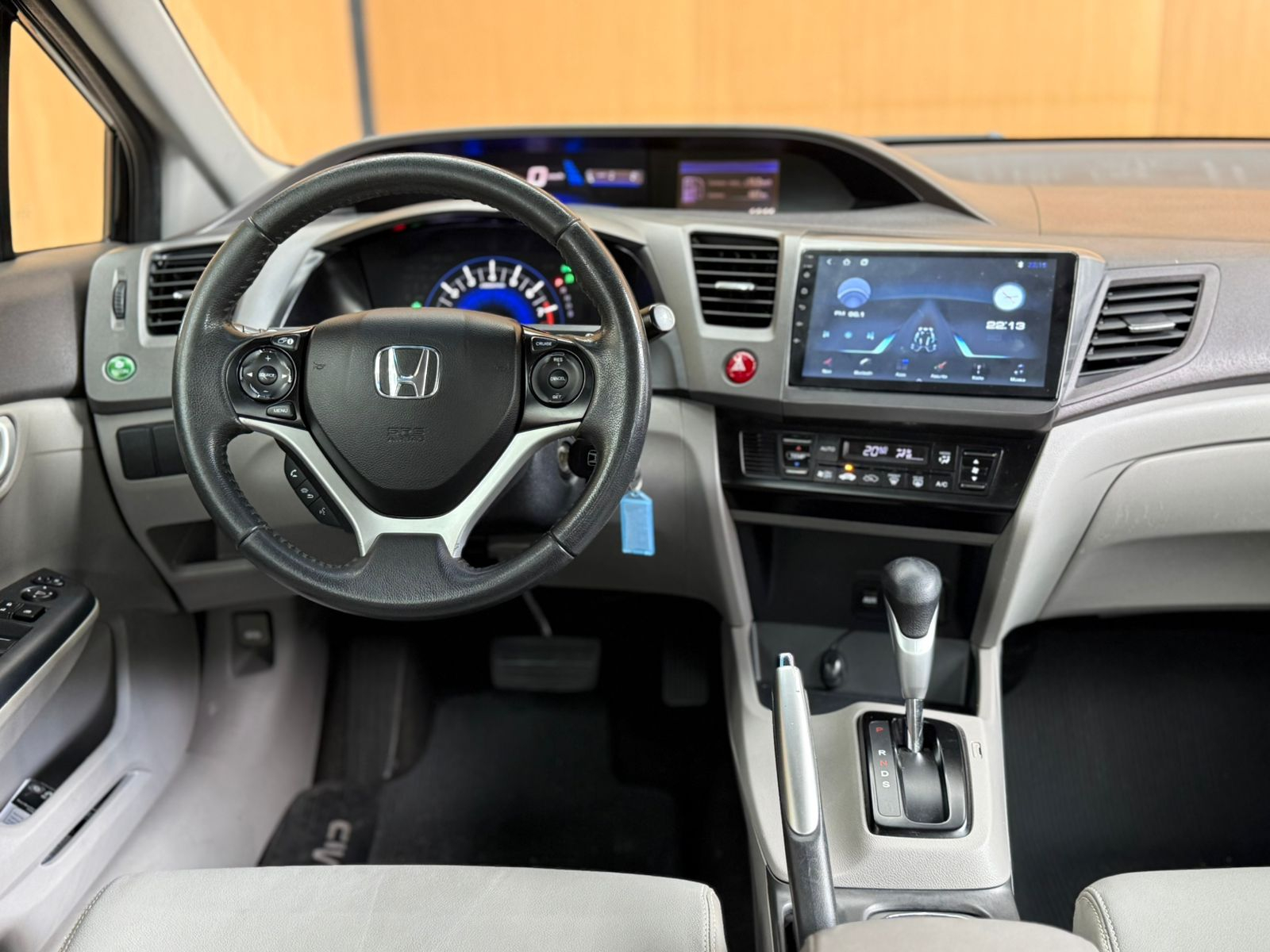 Foto número 582161 do veiculo