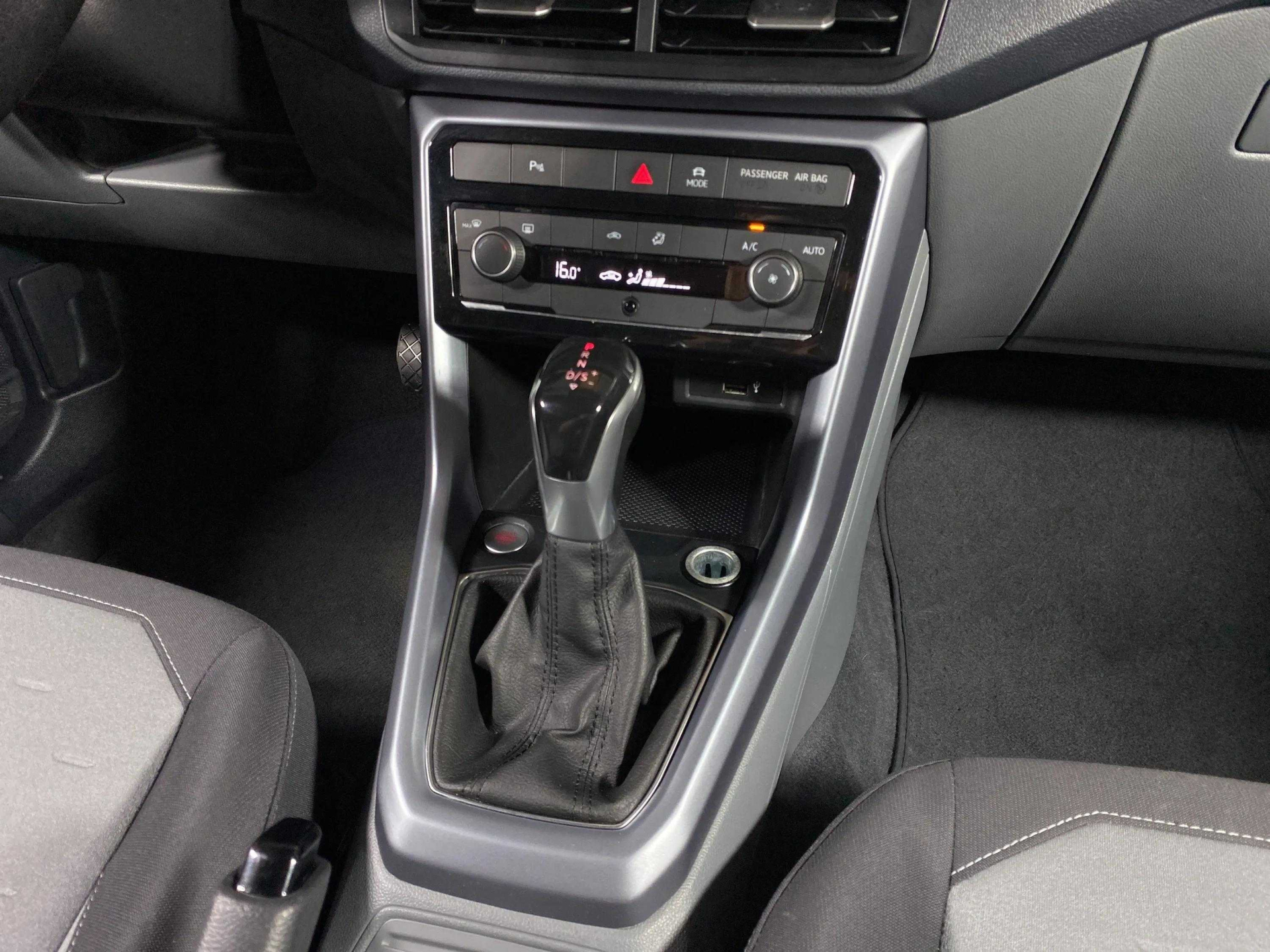 Foto número 560674 do veiculo