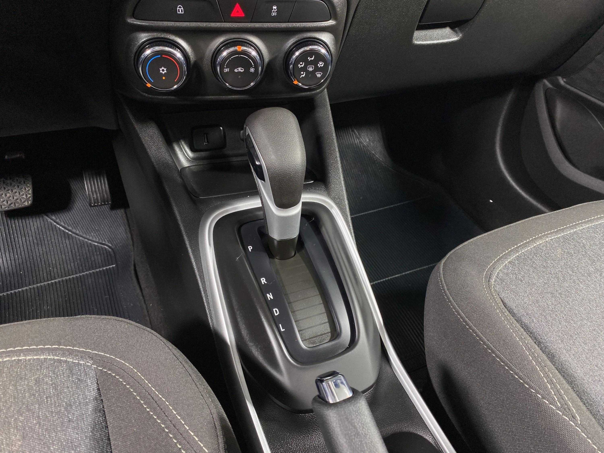 Foto número 560616 do veiculo