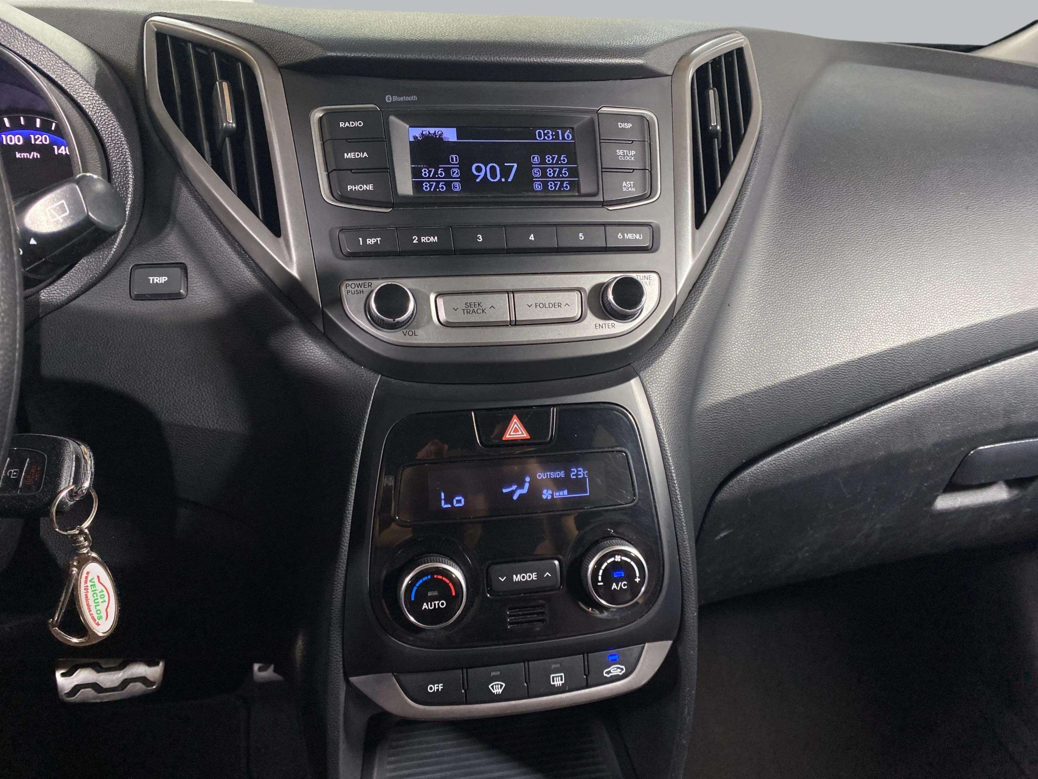 Foto número 560781 do veiculo