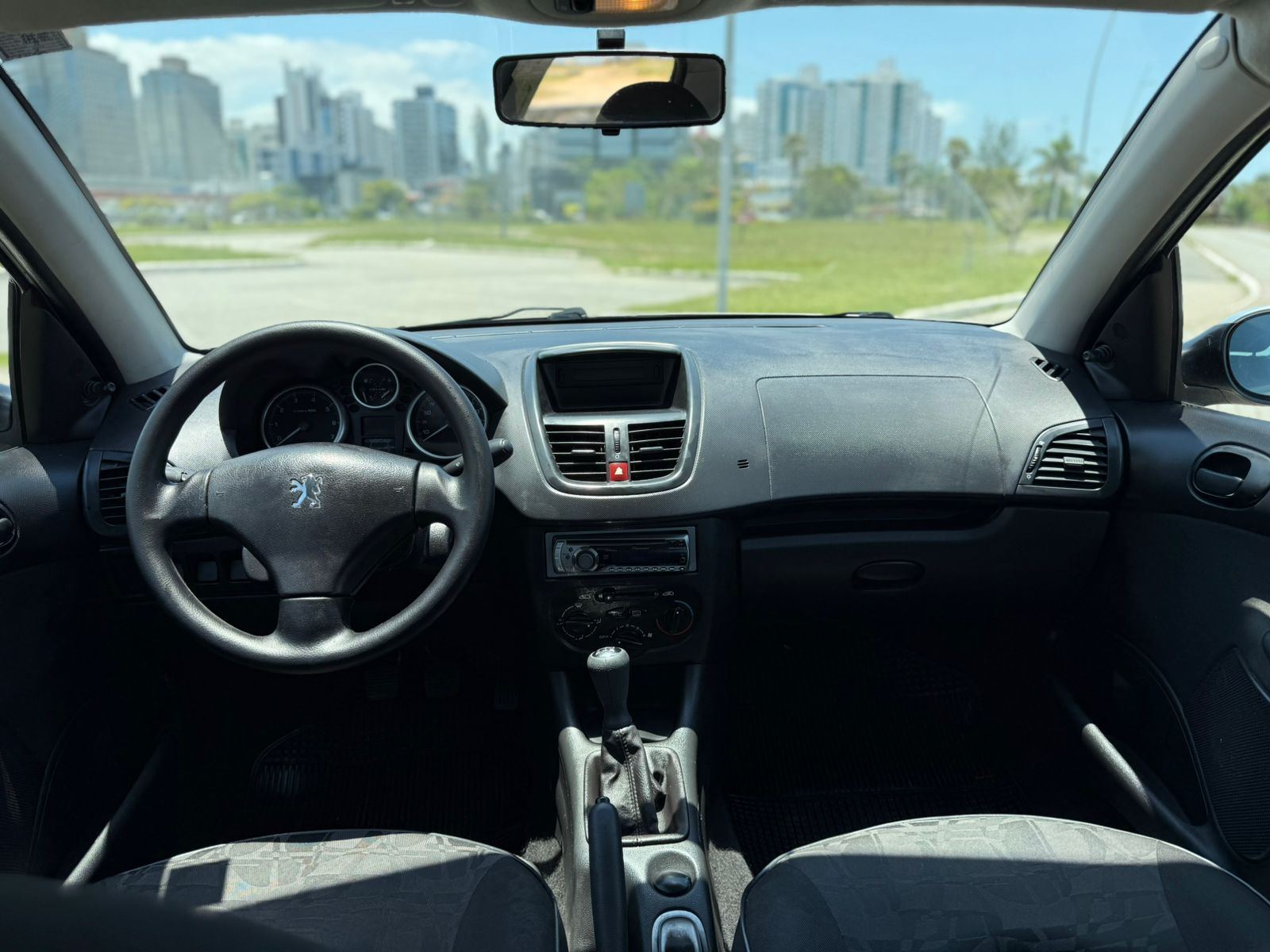 Foto número 555948 do veiculo