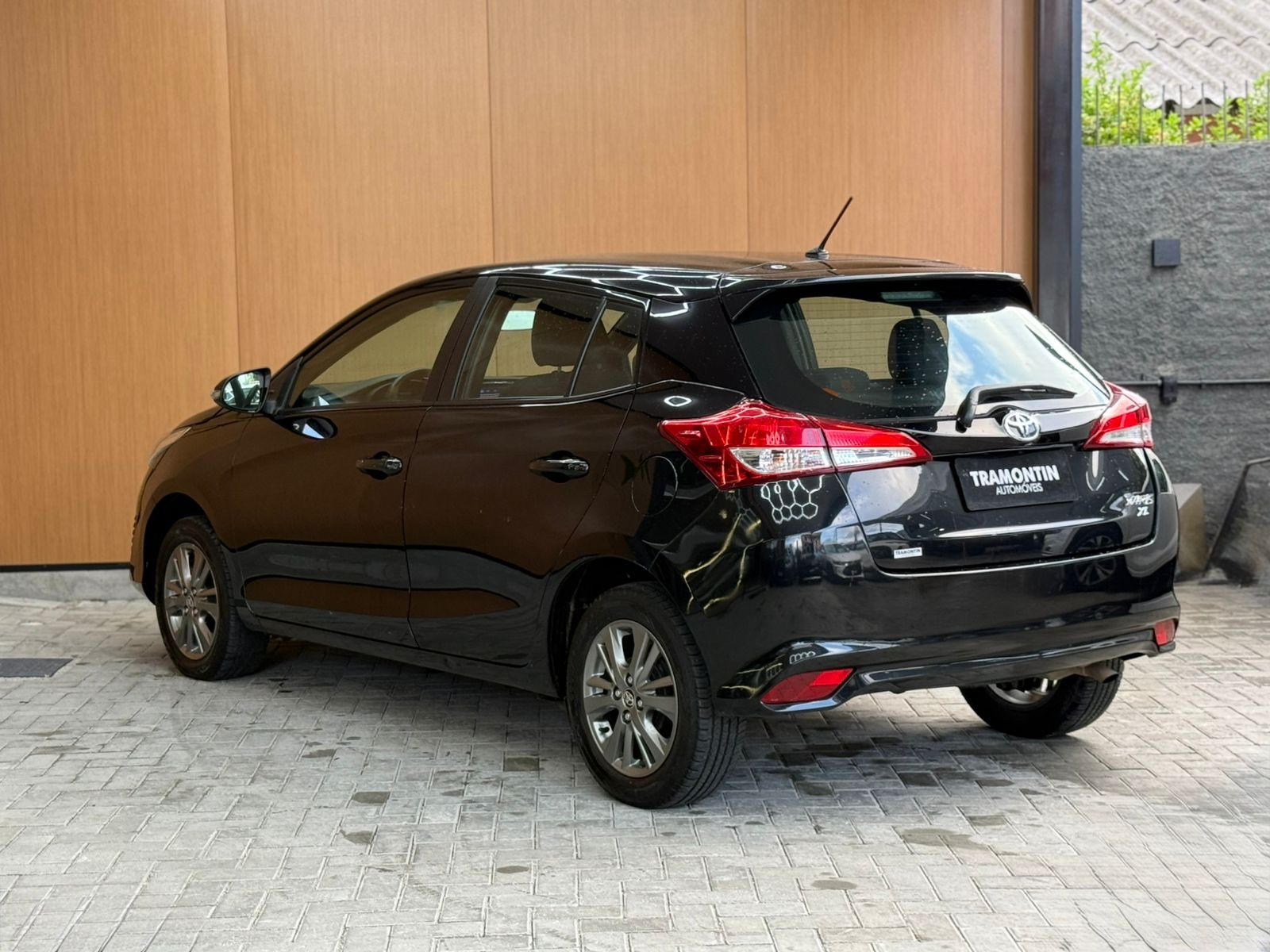 Foto número 582105 do veiculo