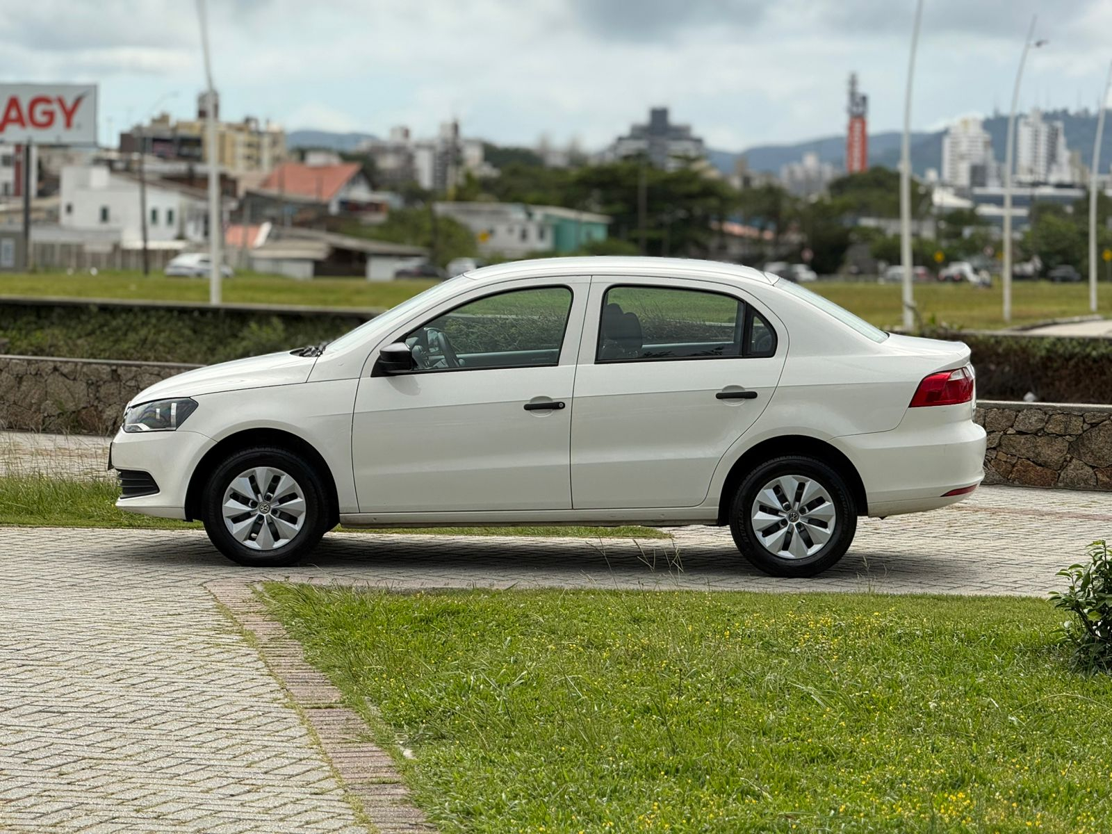 Foto número 550767 do veiculo