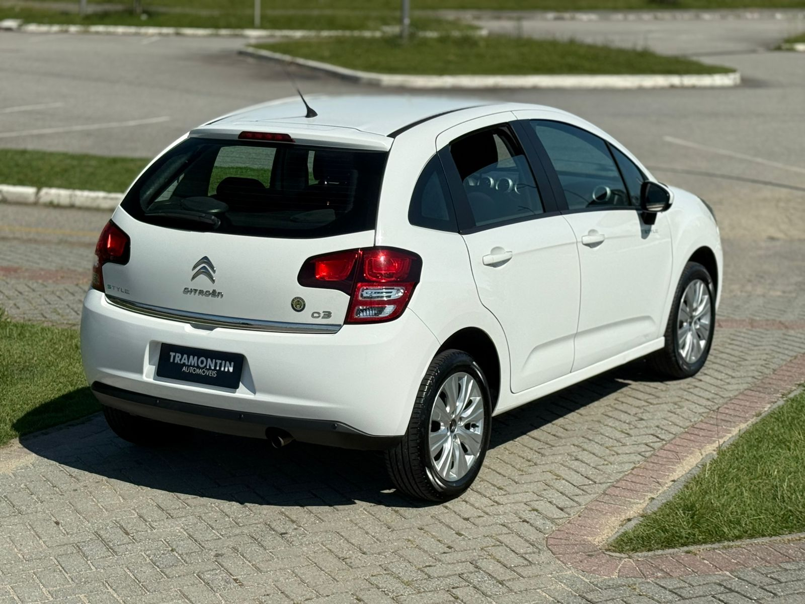 Foto número 550864 do veiculo