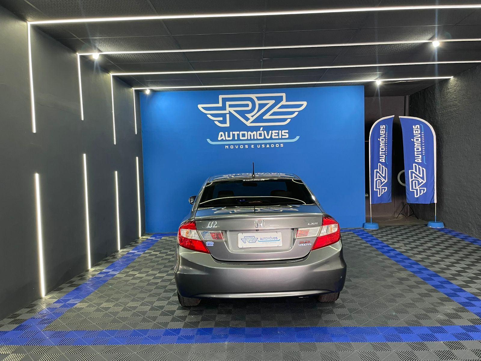 Foto número 588070 do veiculo