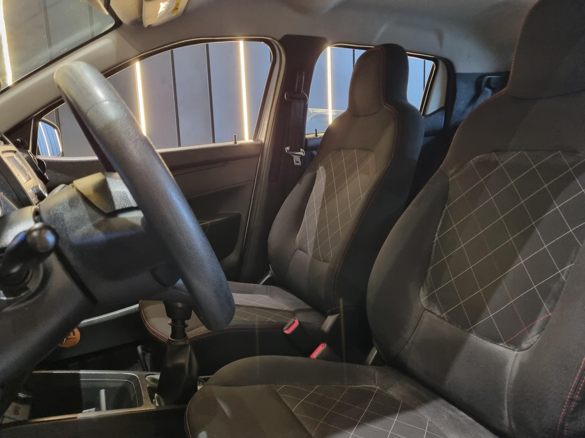 Foto número 556714 do veiculo