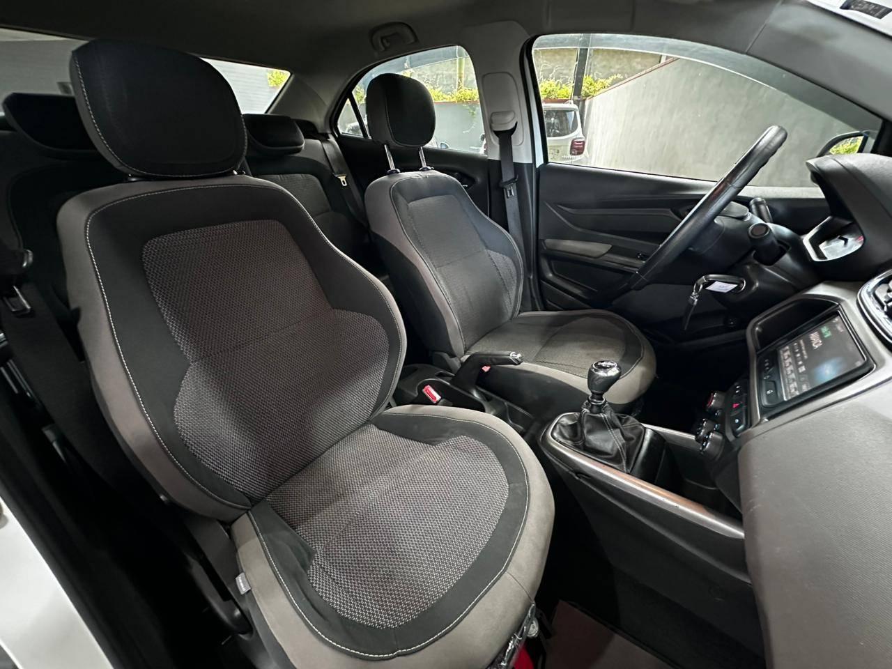 Foto número 590942 do veiculo