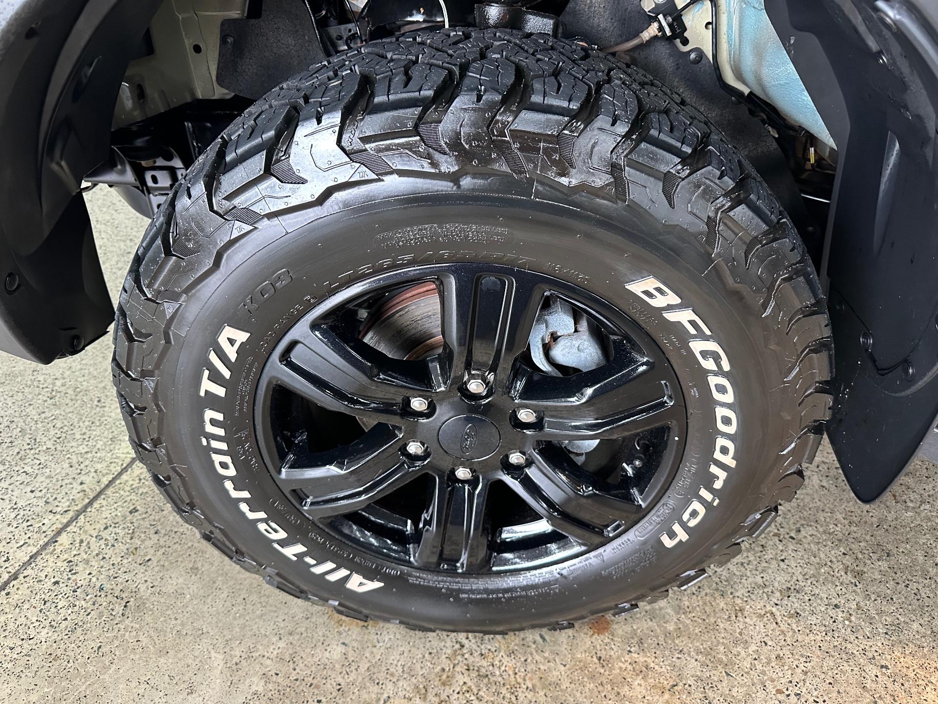 Foto número 556538 do veiculo